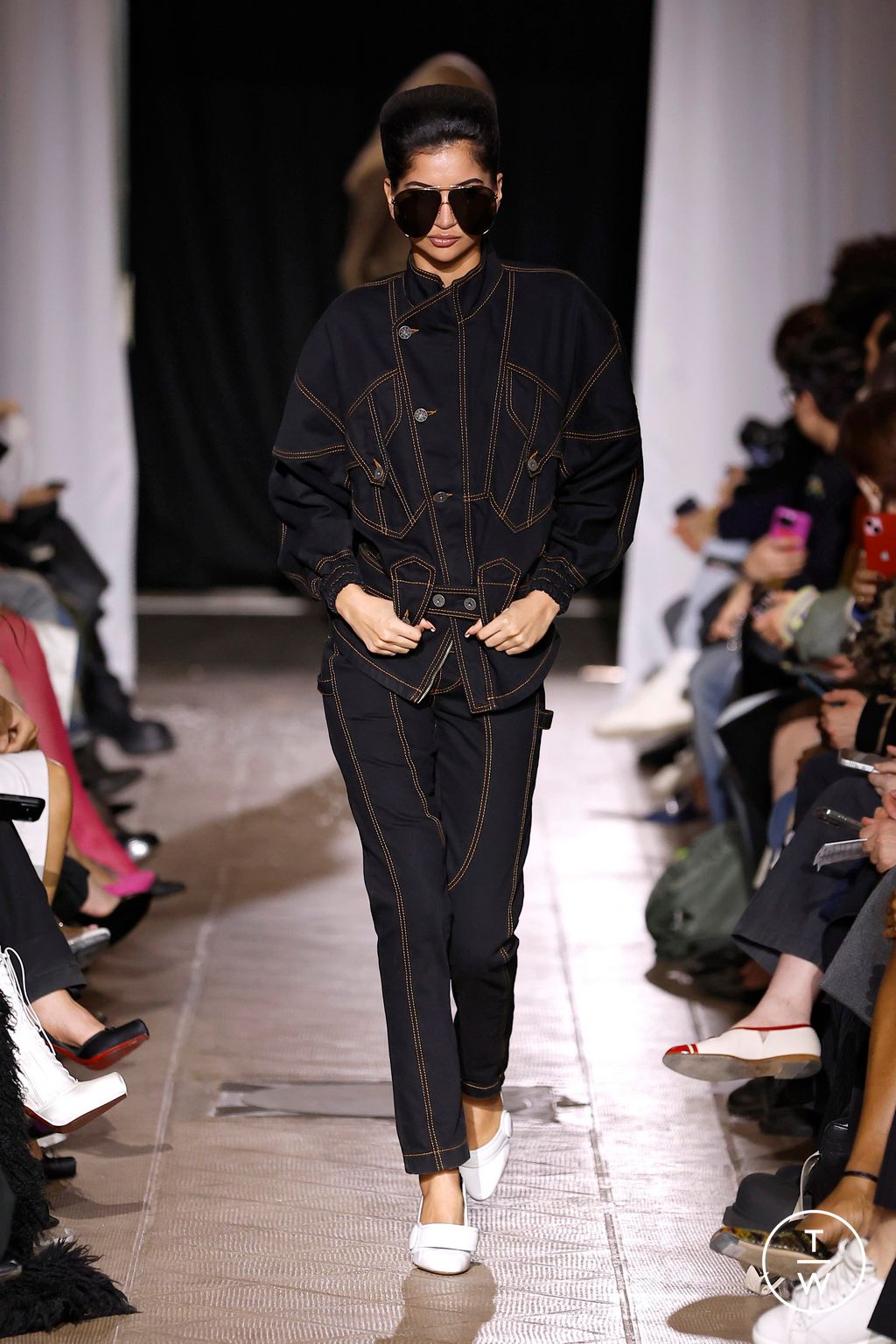 Fashion Week Paris Fall/Winter 2026 look 27 from the Vaquera collection womenswear