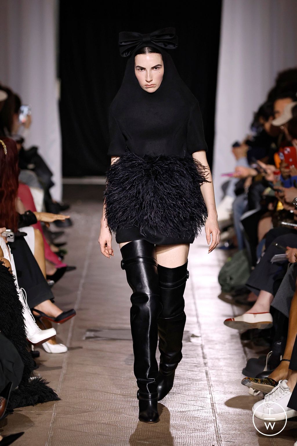 Fashion Week Paris Fall/Winter 2026 look 32 from the Vaquera collection womenswear