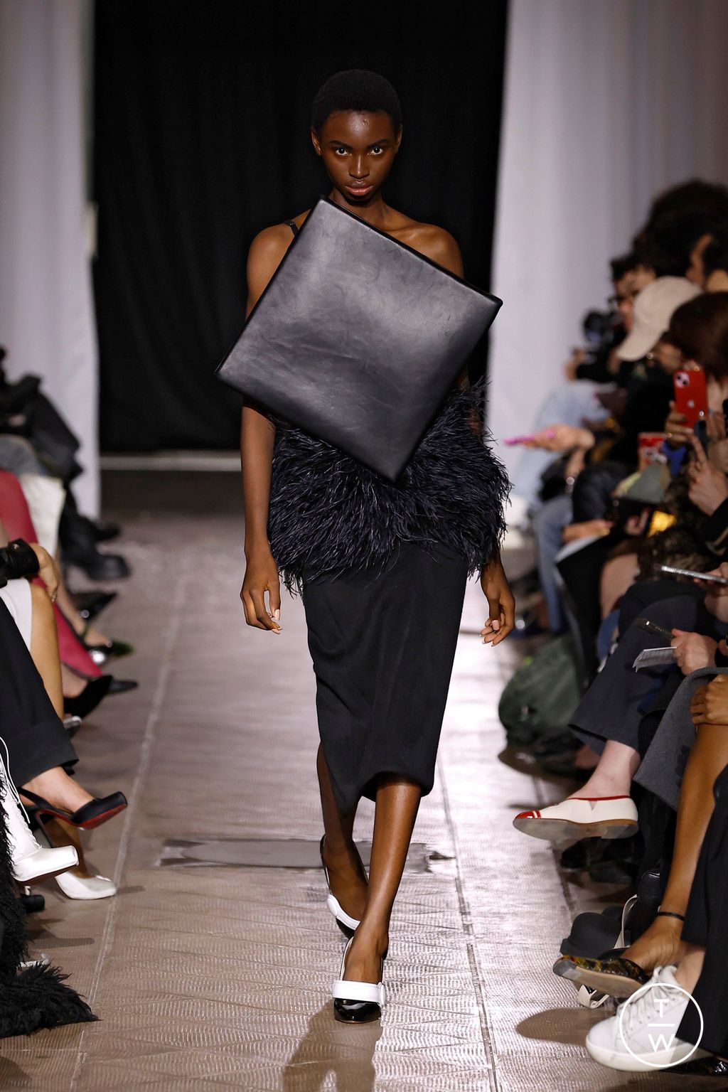 Fashion Week Paris Fall/Winter 2026 look 33 from the Vaquera collection womenswear