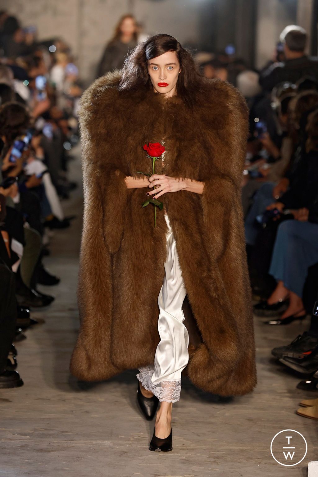 Fashion Week Paris Spring/Summer 2025 look 8 de la collection Vaquera womenswear