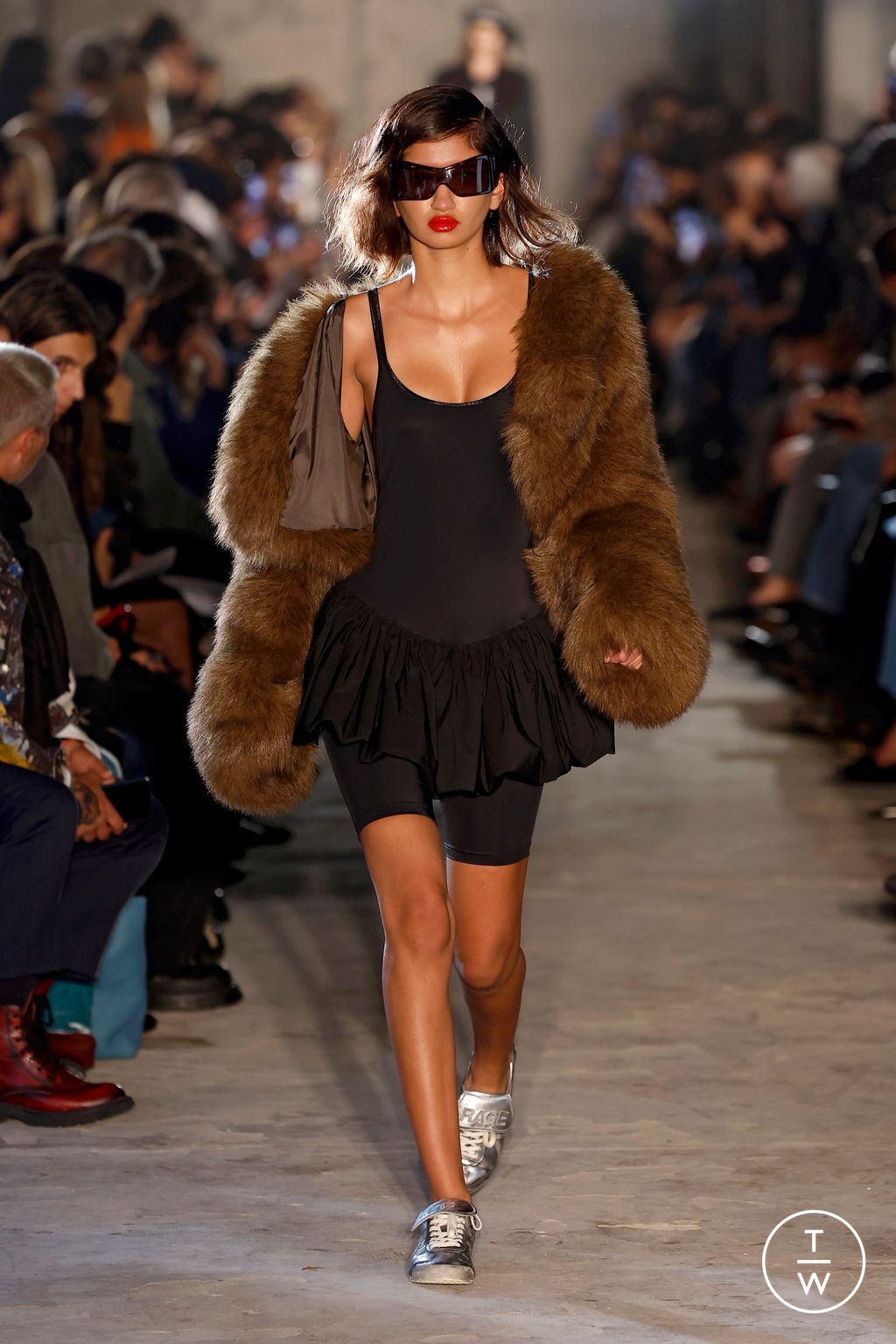 Fashion Week Paris Spring/Summer 2025 look 14 de la collection Vaquera womenswear