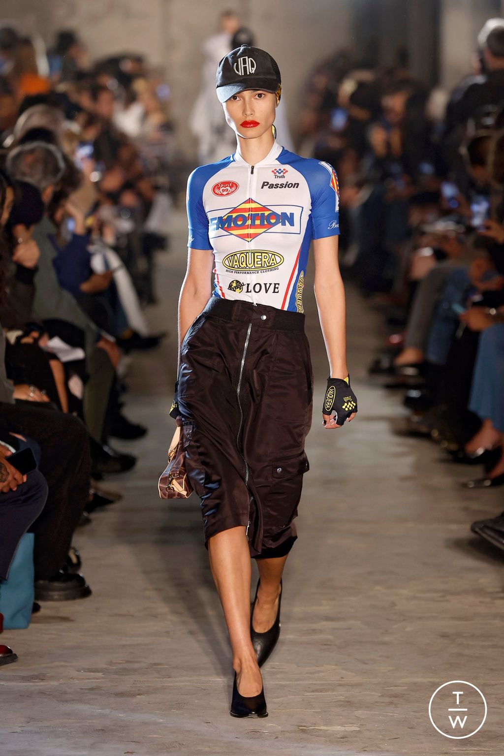 Fashion Week Paris Spring-Summer 2025 look 21 from the Vaquera collection womenswear