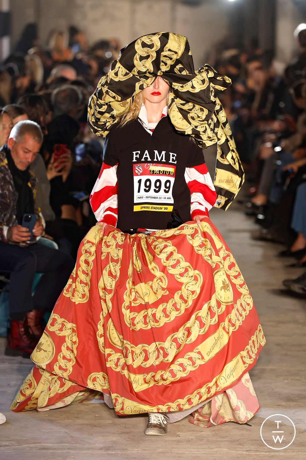 Fashion Week Paris Spring/Summer 2025 look 34 de la collection Vaquera womenswear