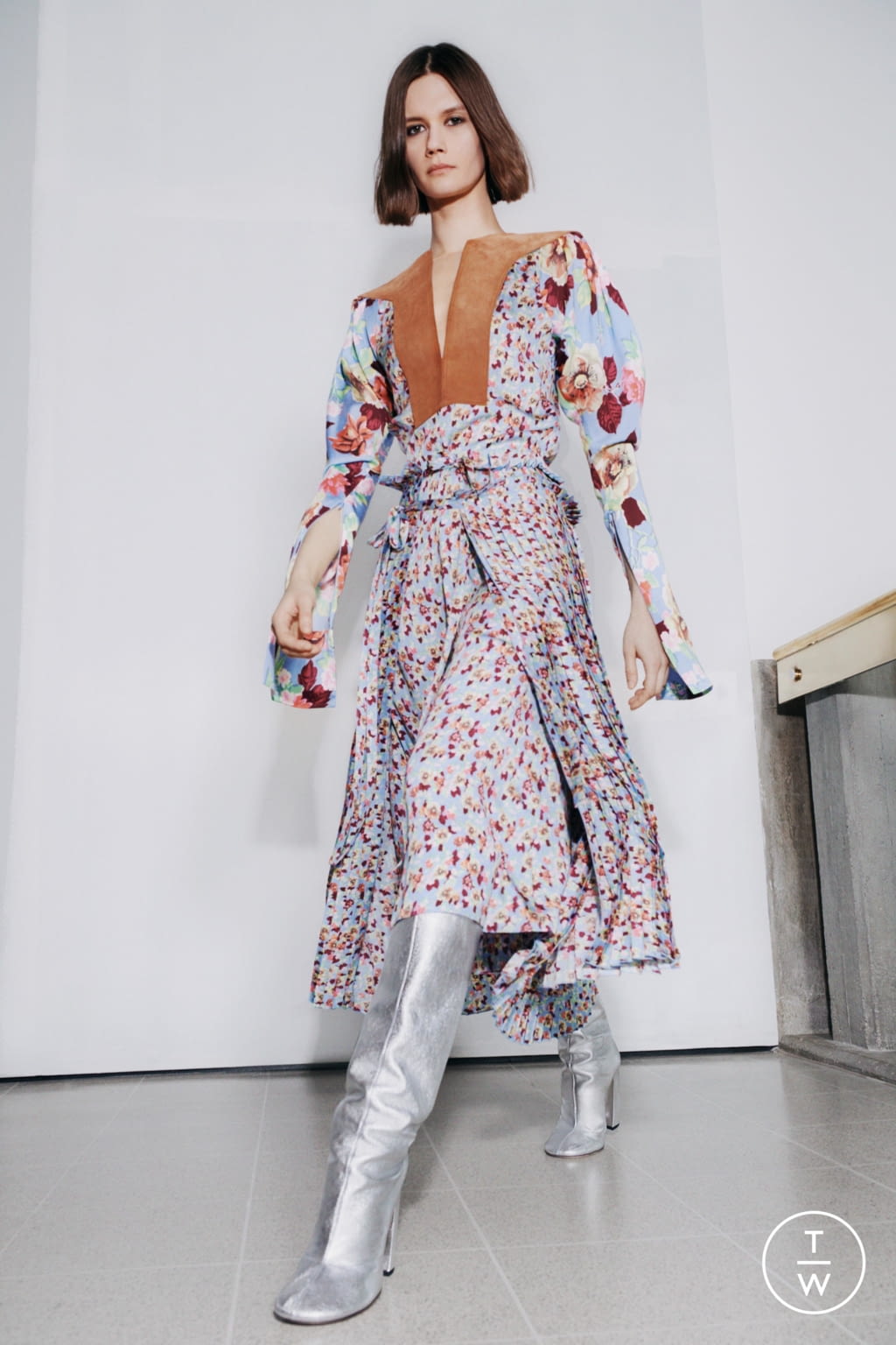 Fashion Week New York Fall/Winter 2021 look 9 de la collection Victoria Beckham womenswear