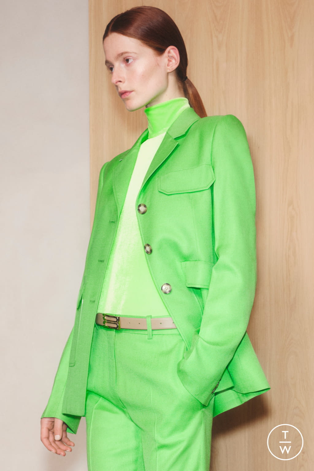 Fashion Week London Pre-Fall 2022 look 15 from the Victoria Beckham collection womenswear