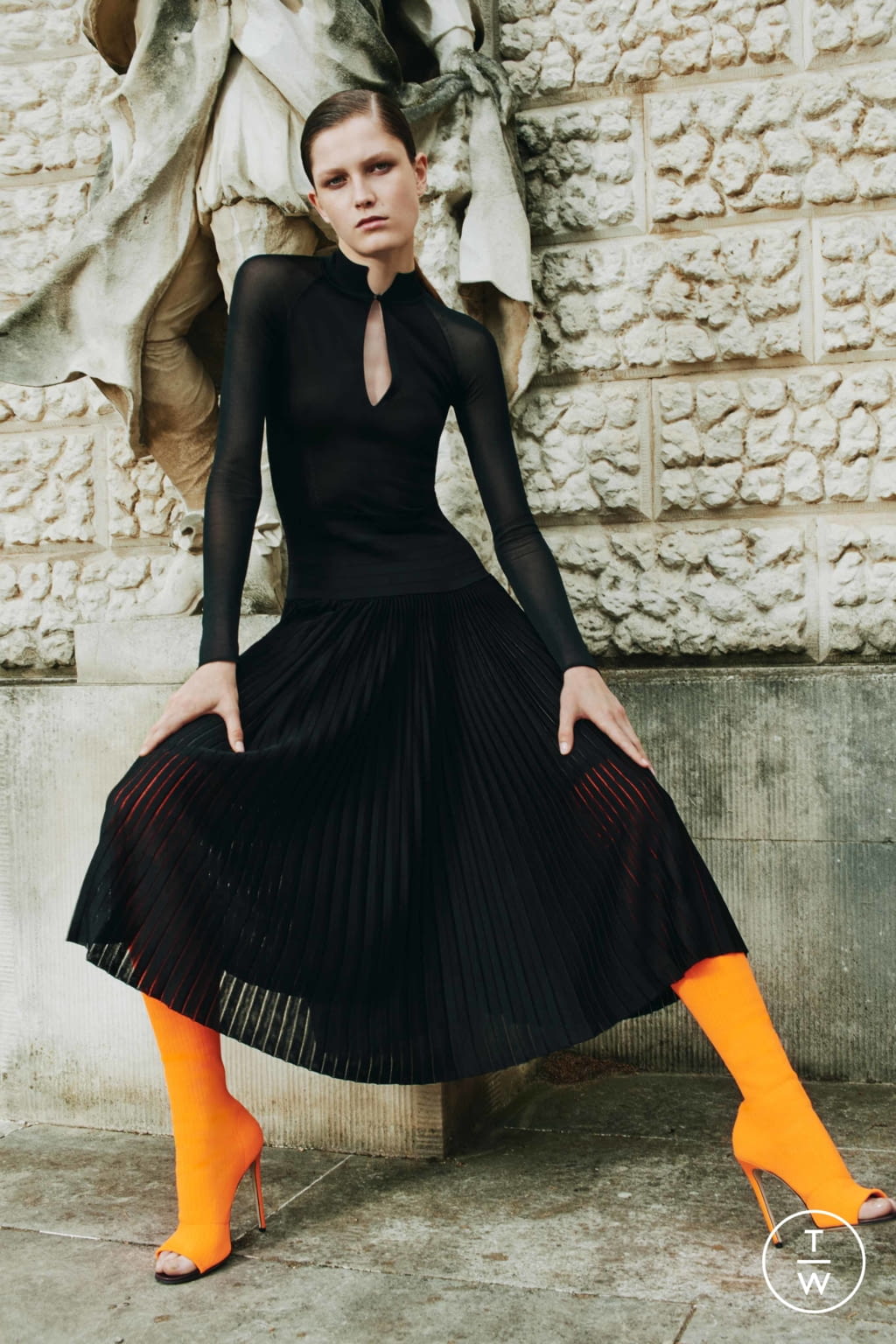 Fashion Week London Resort 2020 look 6 de la collection Victoria Beckham womenswear