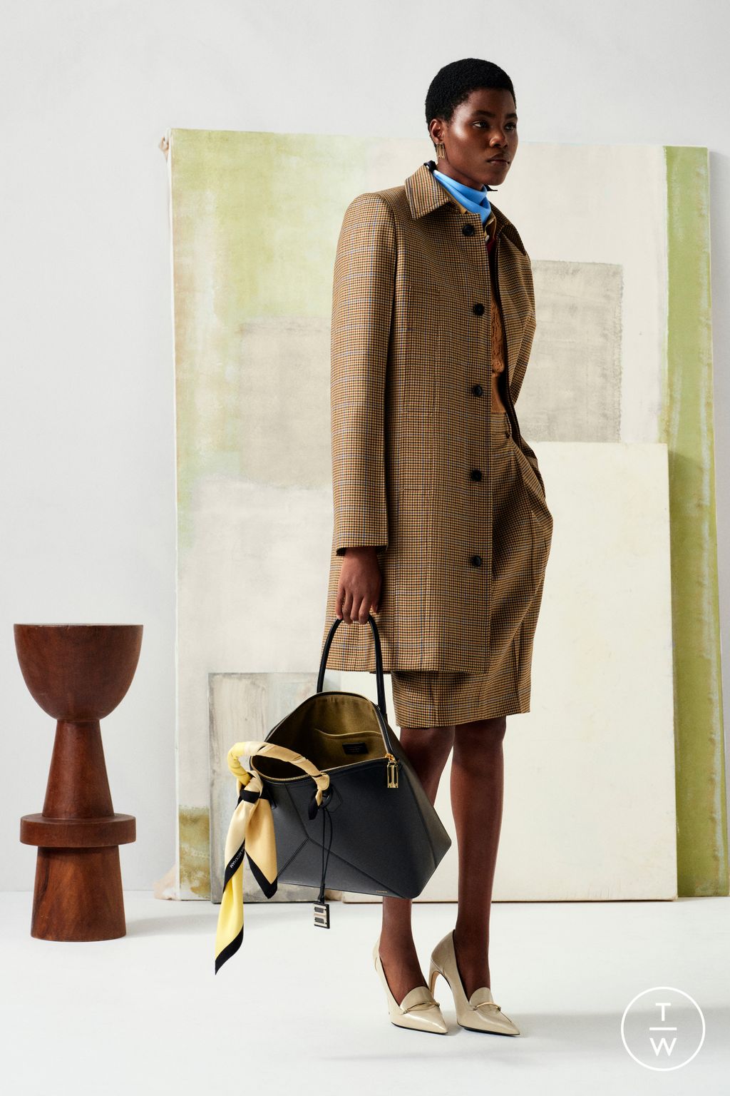 Fashion Week Paris Pre-Fall 2024 look 9 from the Victoria Beckham collection womenswear