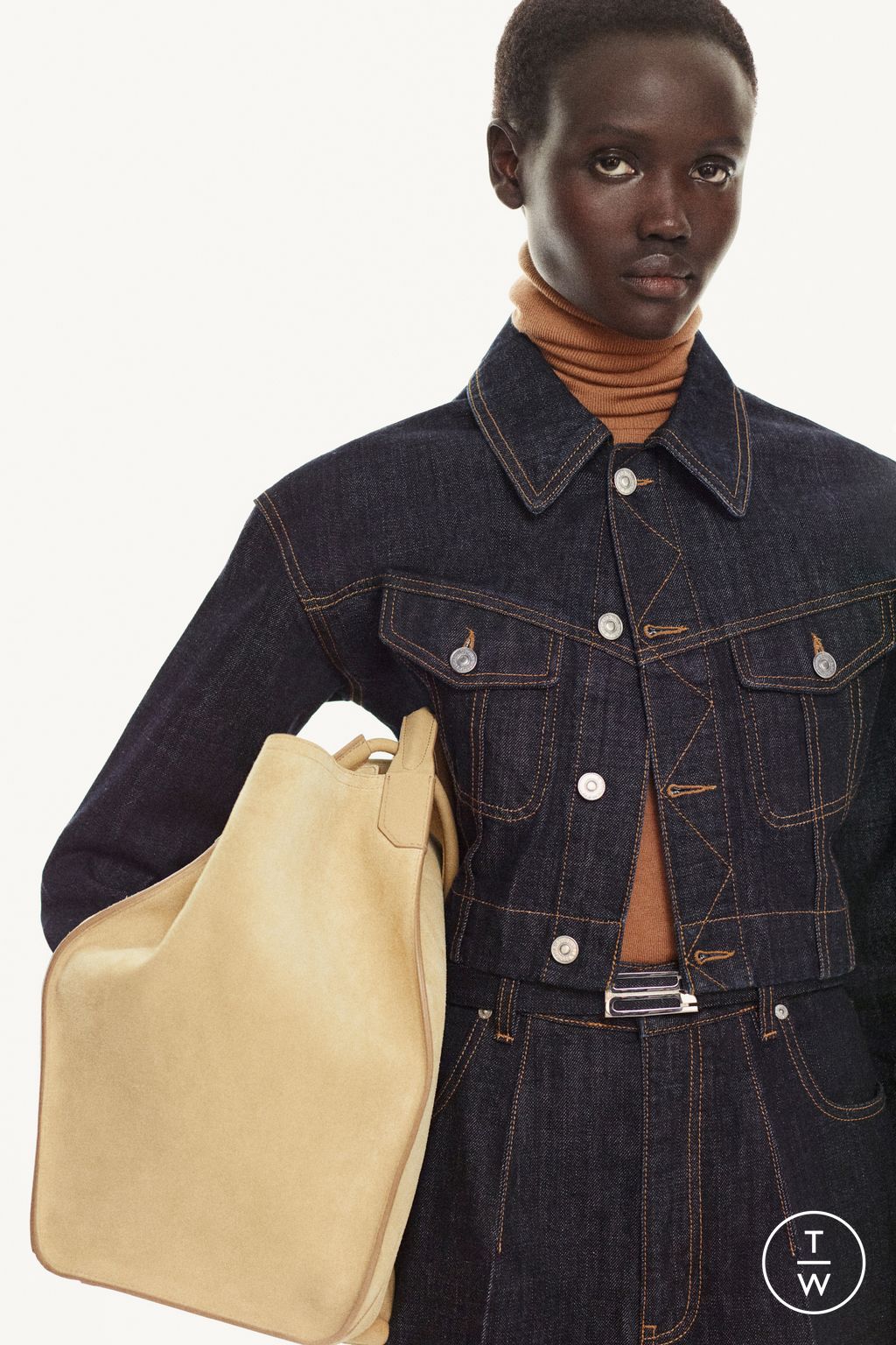 Fashion Week Paris Pre-Fall 2025 look 29 from the Victoria Beckham collection womenswear