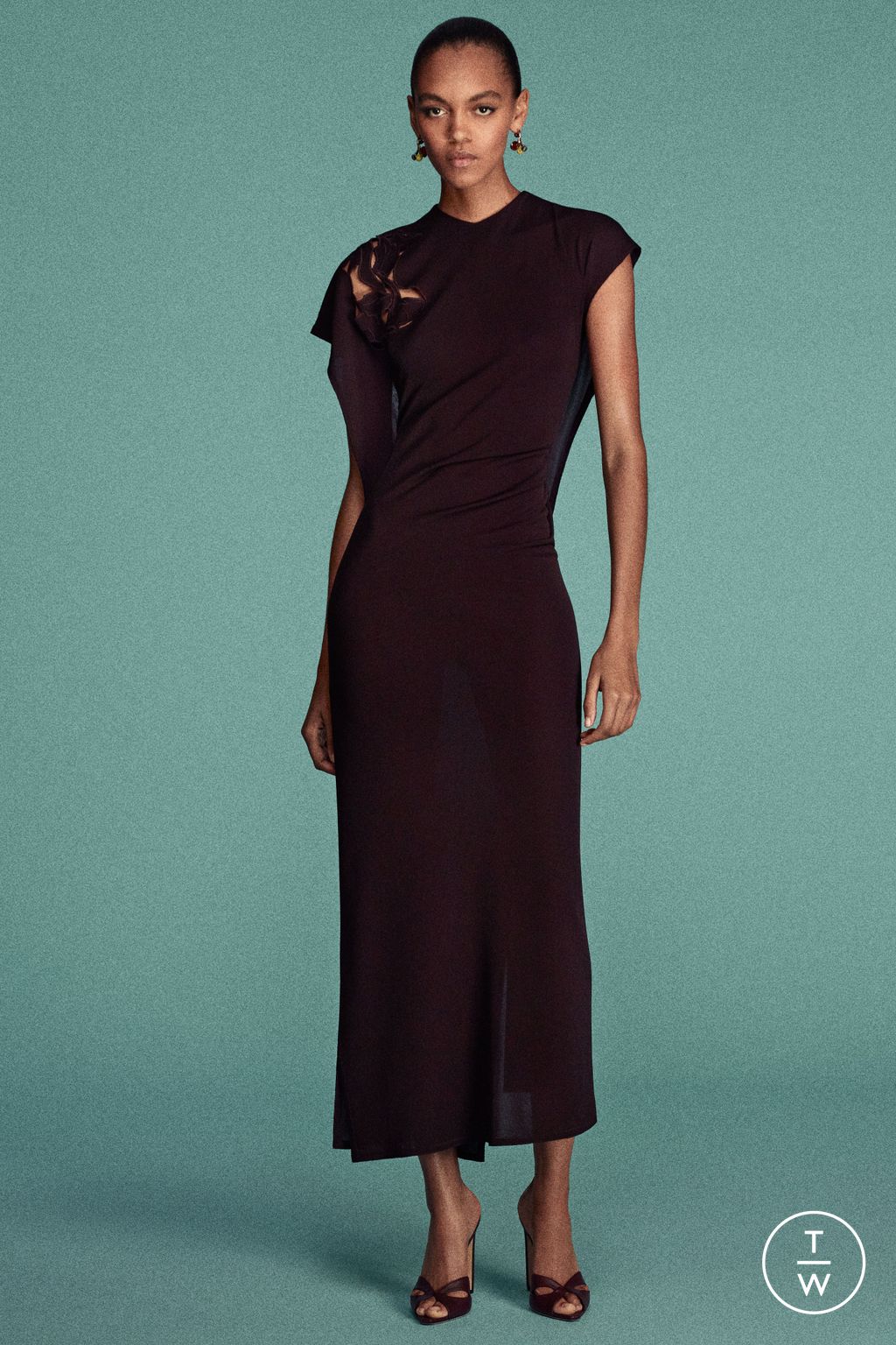 Fashion Week Paris Pre-Fall 2026 look 10 from the Victoria Beckham collection womenswear