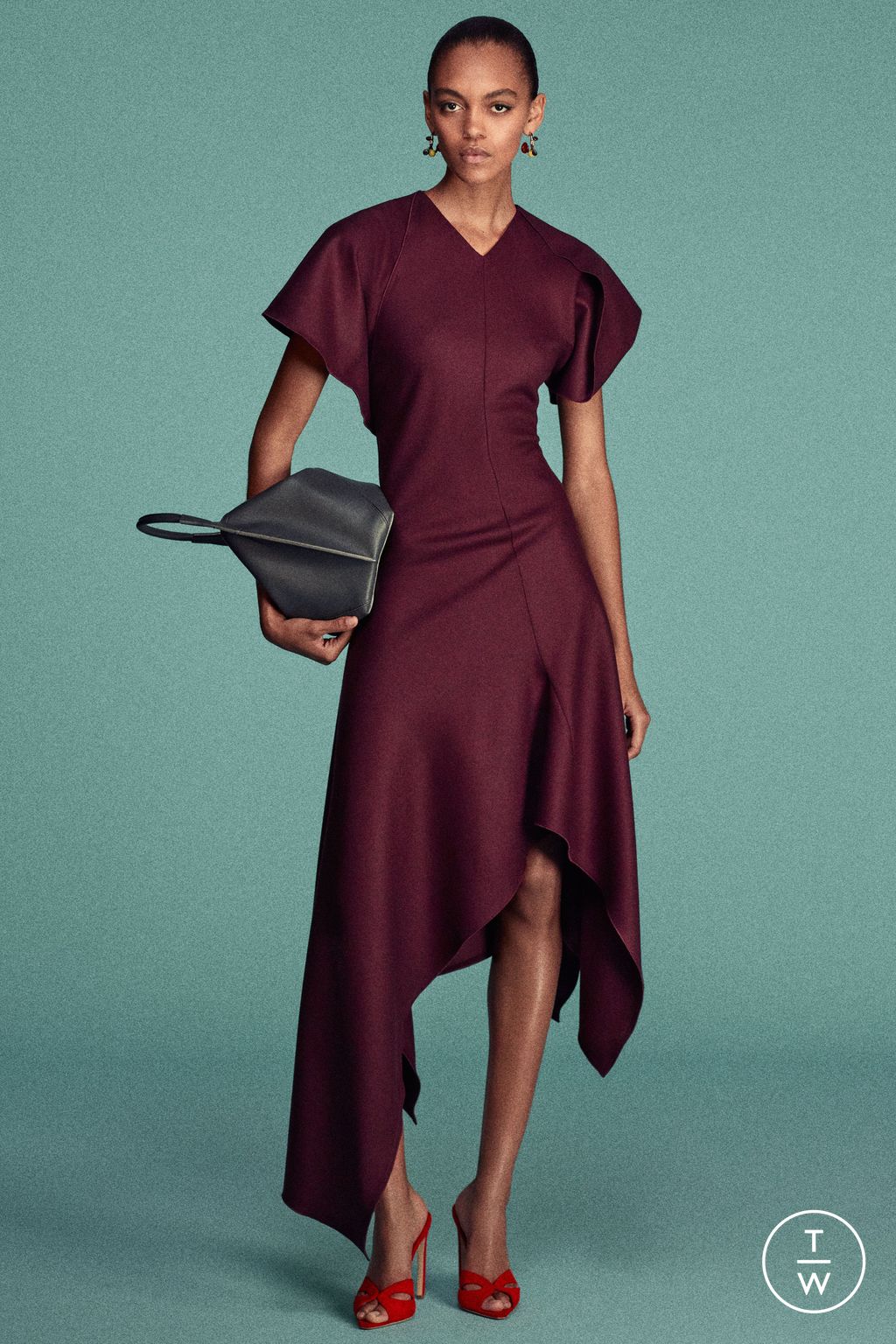 Fashion Week Paris Pre-Fall 2026 look 6 from the Victoria Beckham collection womenswear