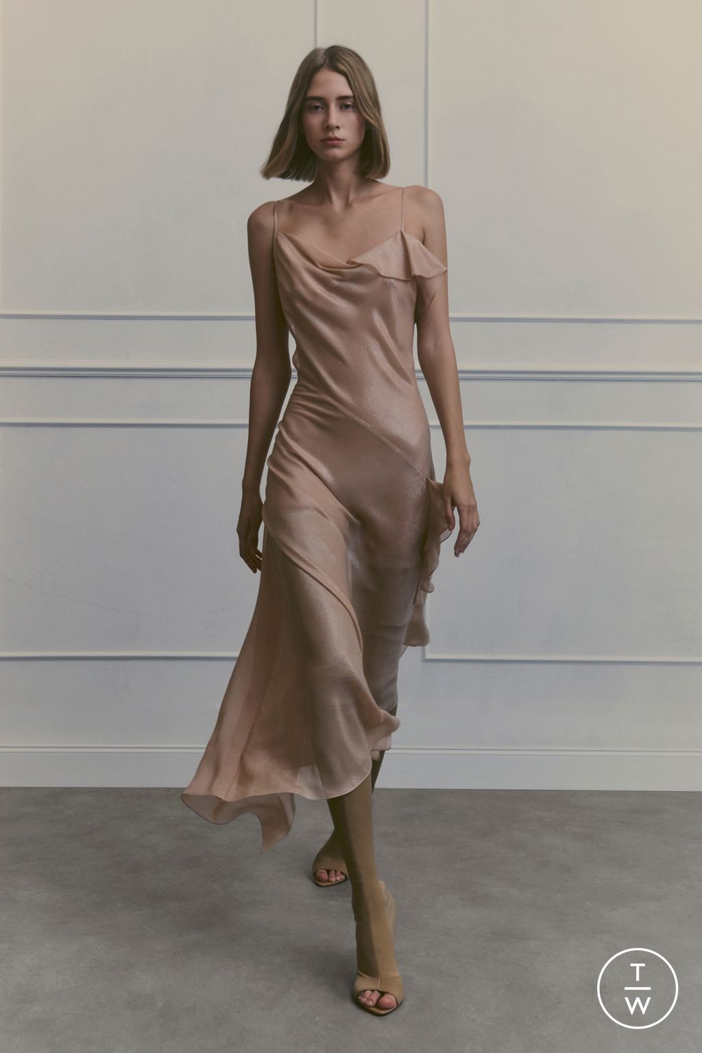 Fashion Week London Resort 2024 look 37 from the Victoria Beckham collection womenswear