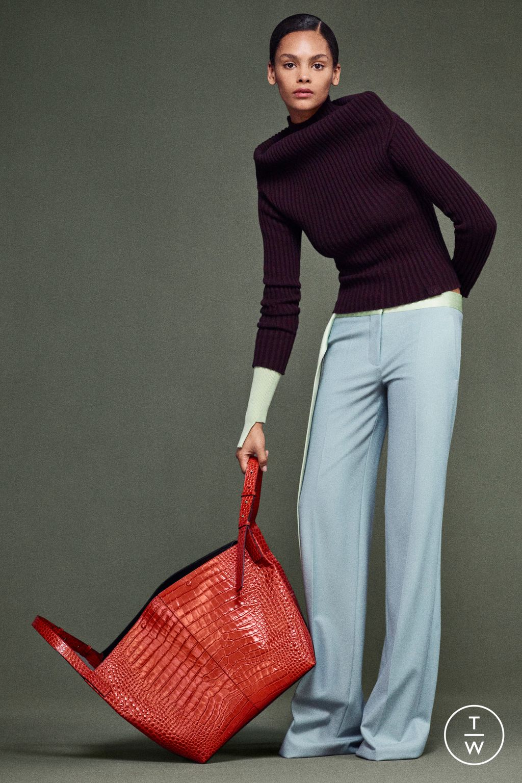 Fashion Week Paris Resort 2025 look 26 from the Victoria Beckham collection womenswear