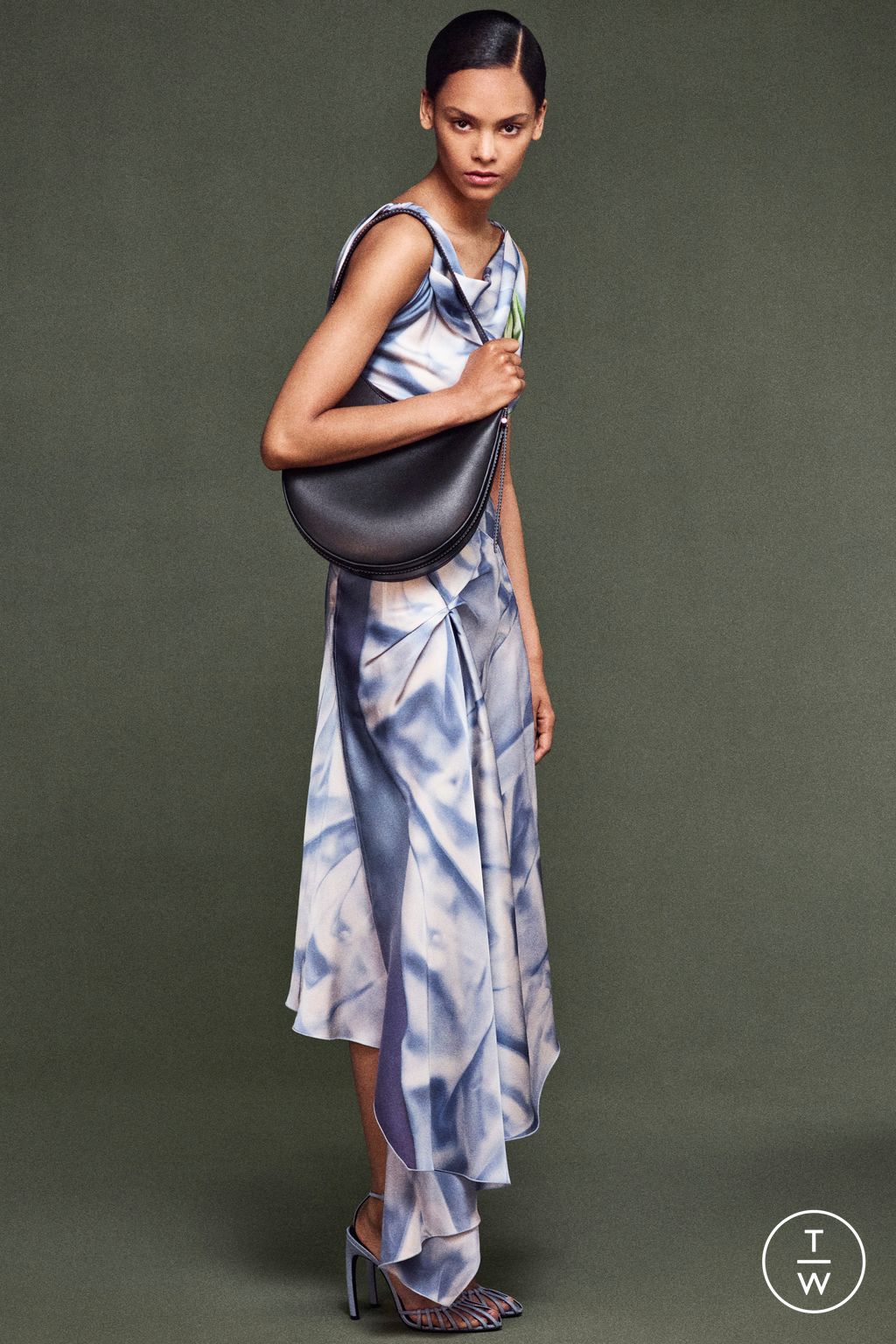 Fashion Week Paris Resort 2025 look 6 from the Victoria Beckham collection womenswear