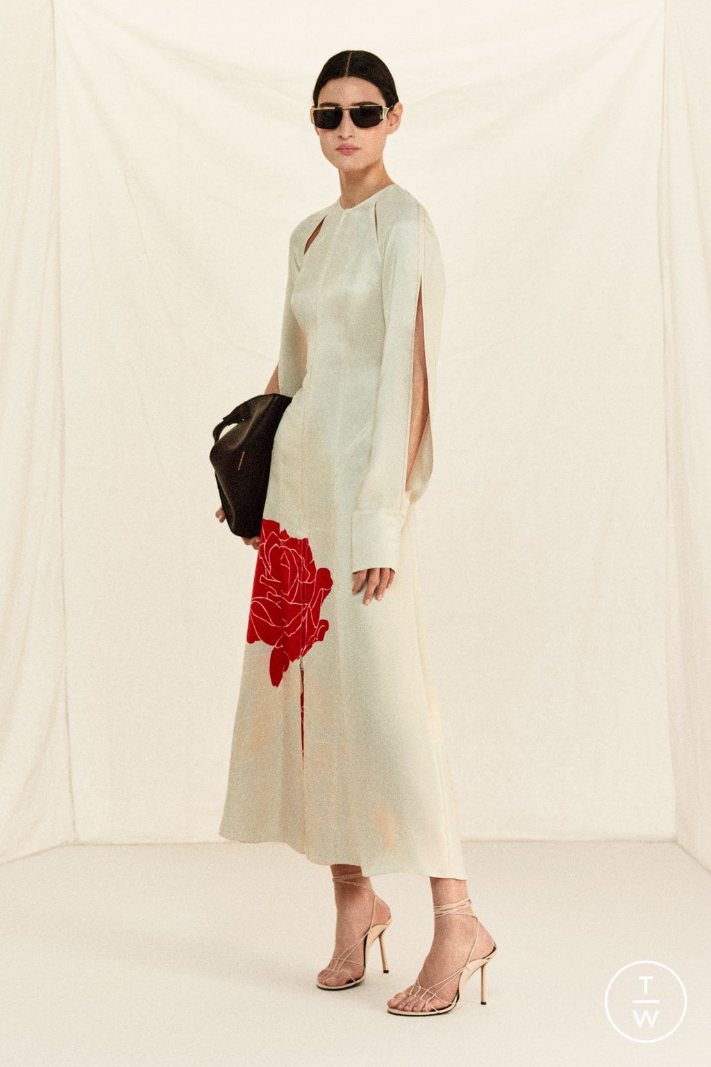 Fashion Week Paris Resort 2026 look 27 from the Victoria Beckham collection womenswear