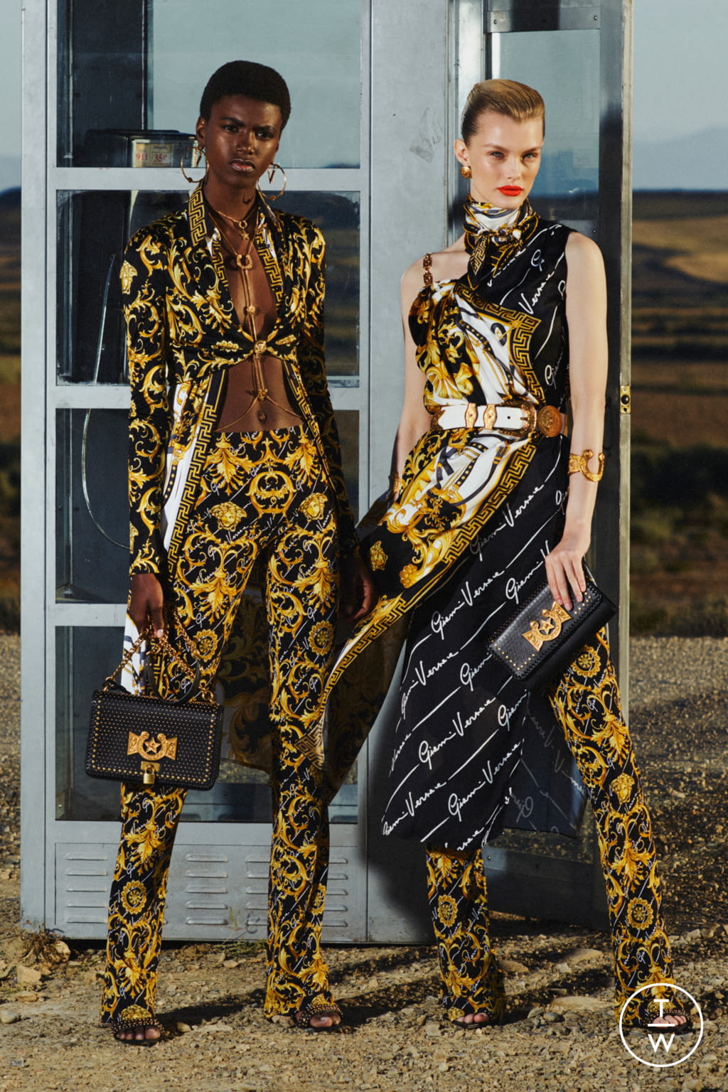 Fashion Week Milan Resort 2020 look 20 from the Versace collection womenswear
