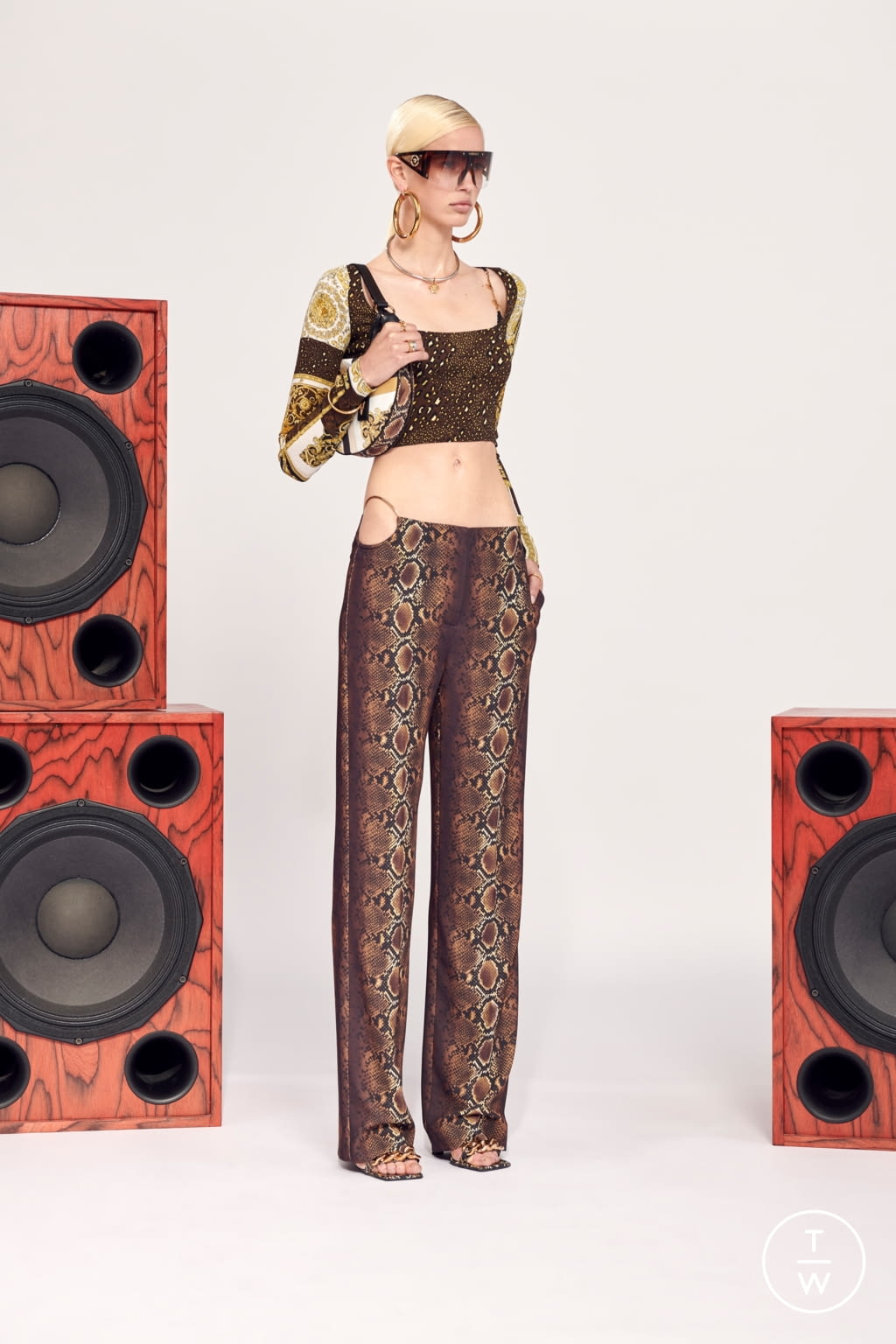 Fashion Week Milan Resort 2021 look 9 from the Versace collection womenswear