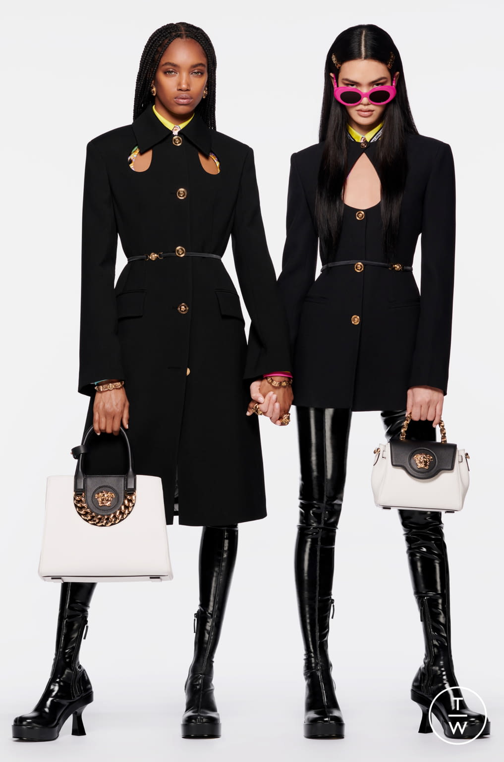 Fashion Week Milan Pre-Fall 2022 look 1 from the Versace collection womenswear