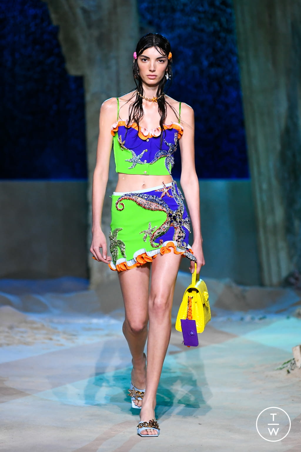 Fashion Week Milan Spring/Summer 2021 look 36 from the Versace collection womenswear
