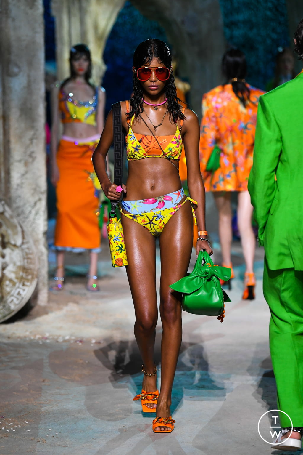 Fashion Week Milan Spring/Summer 2021 look 47 from the Versace collection womenswear