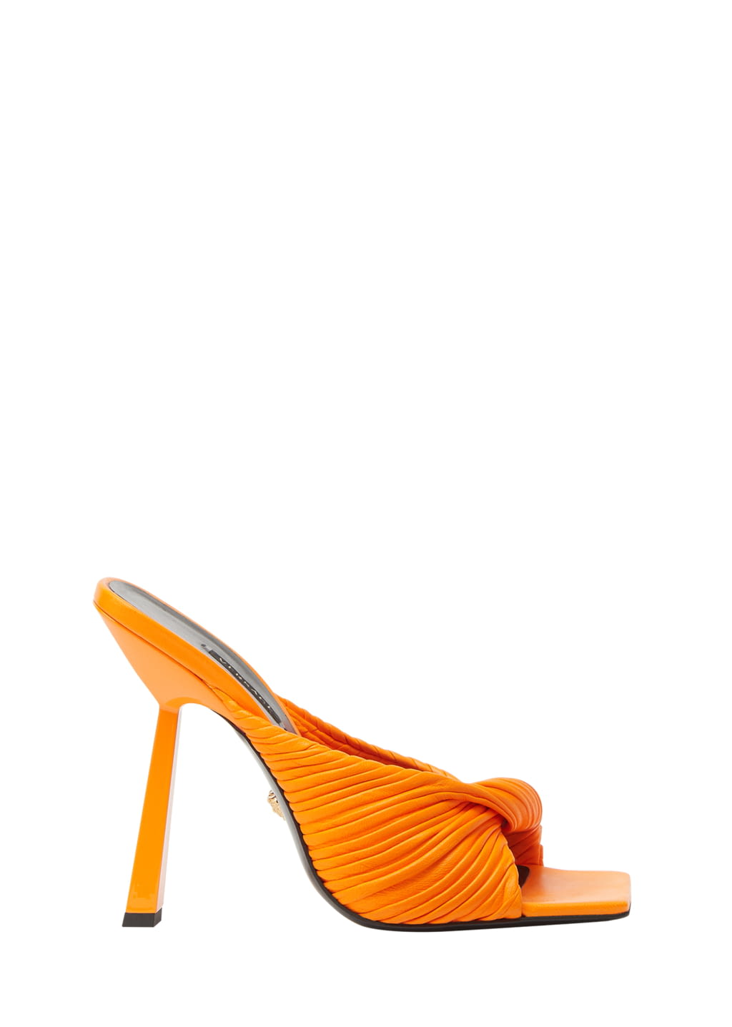 Fashion Week Milan Spring/Summer 2021 look 42 from the Versace collection womenswear accessories