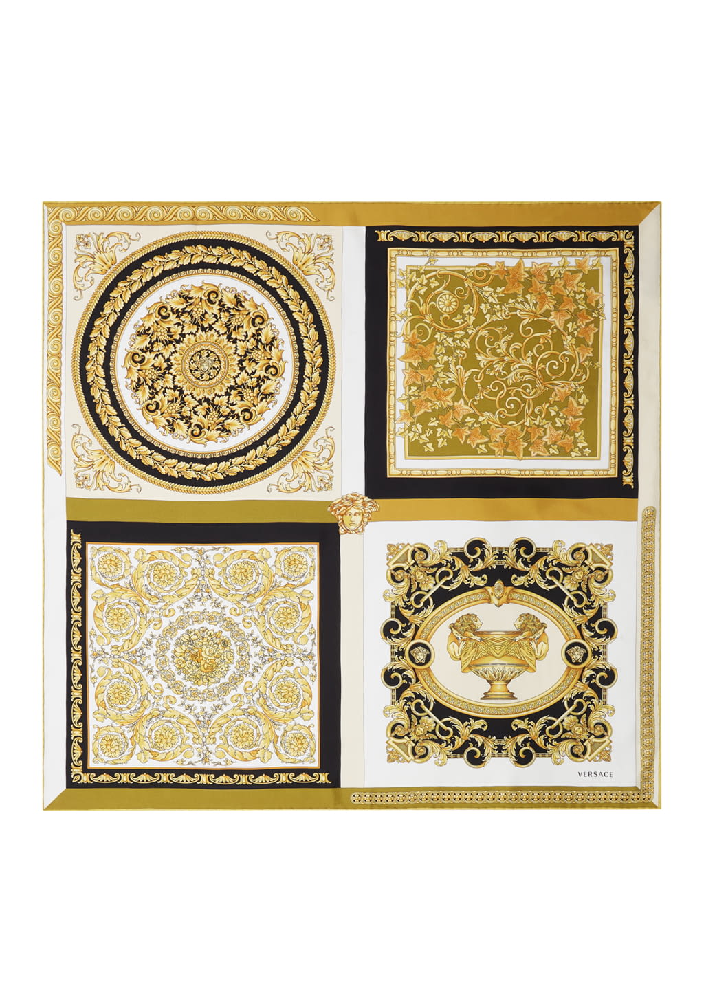 Fashion Week Milan Spring/Summer 2021 look 87 from the Versace collection womenswear accessories