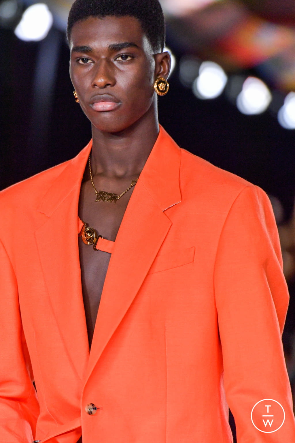 Fashion Week Milan Spring/Summer 2022 look 35 from the Versace collection menswear accessories