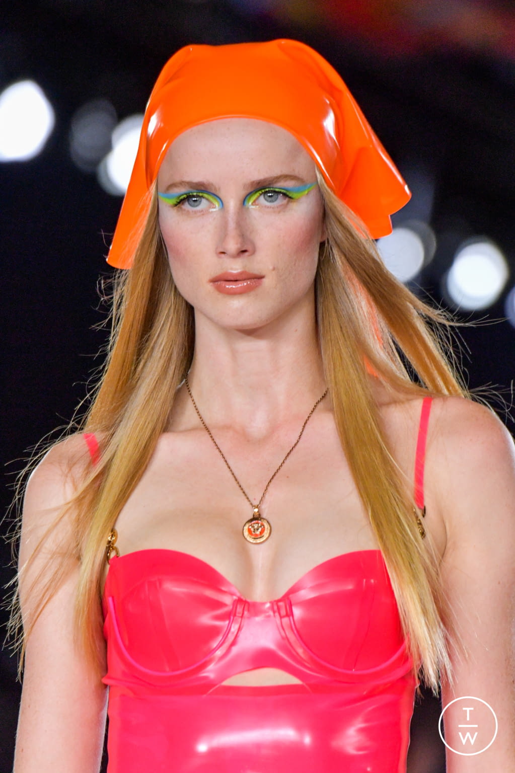 Fashion Week Milan Spring/Summer 2022 look 44 from the Versace collection womenswear accessories