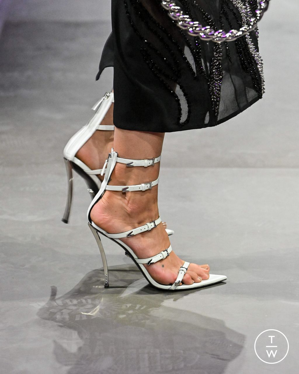 Fashion Week Milan Spring/Summer 2023 look 62 from the Versace collection womenswear accessories