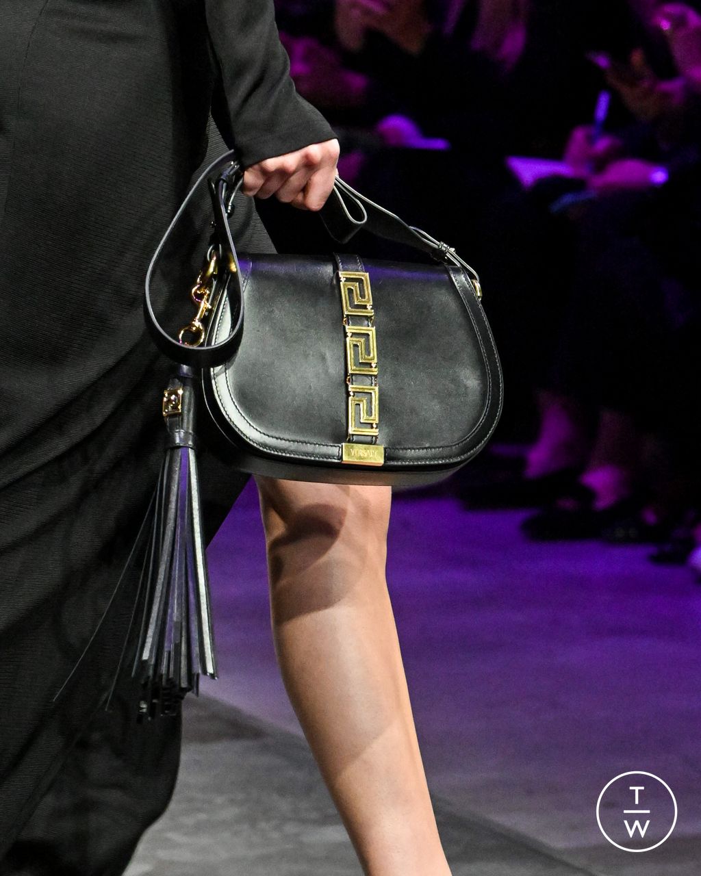 Fashion Week Milan Spring/Summer 2023 look 6 from the Versace collection womenswear accessories