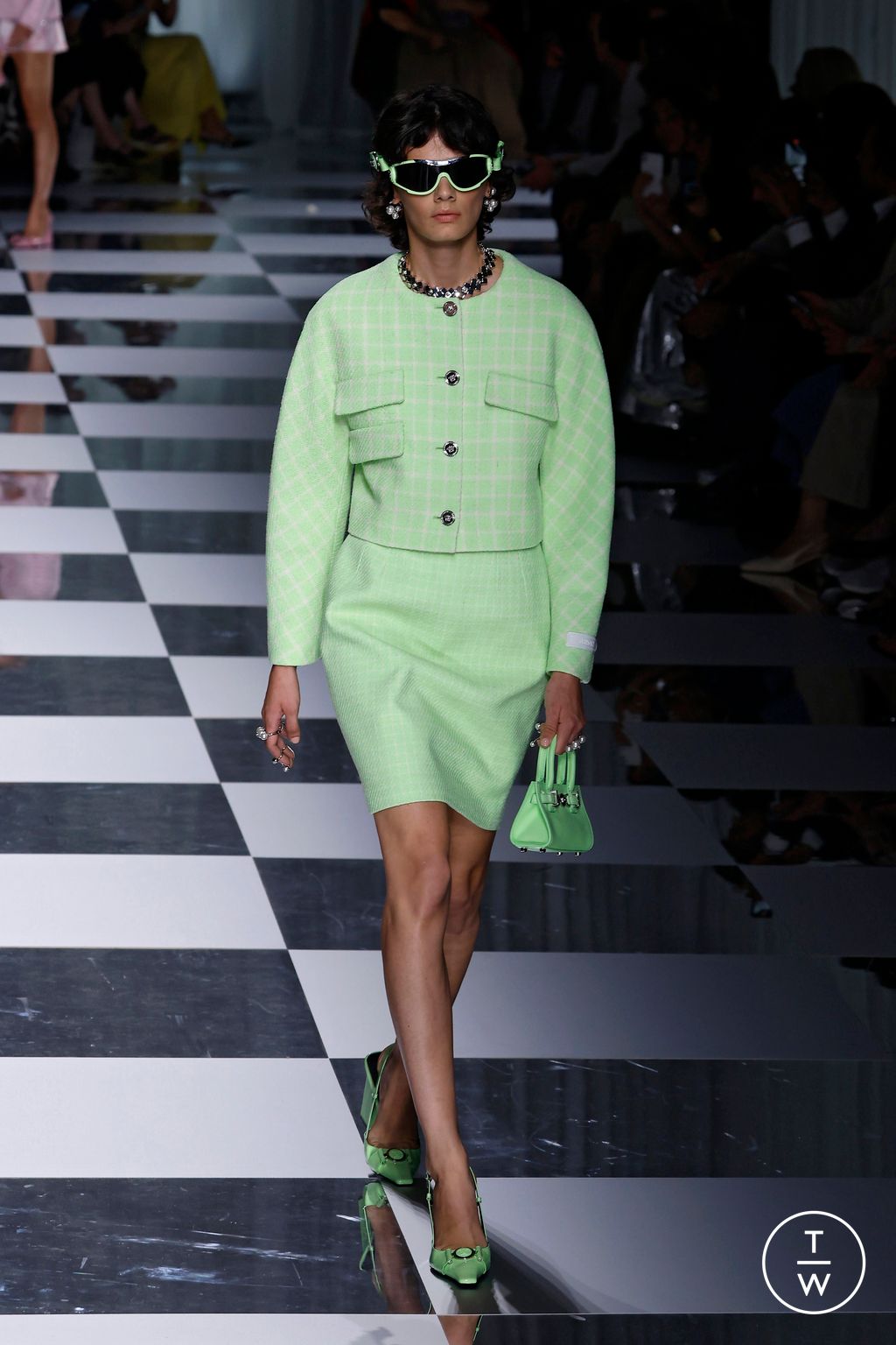 Fashion Week Milan Spring/Summer 2024 look 25 from the Versace collection womenswear