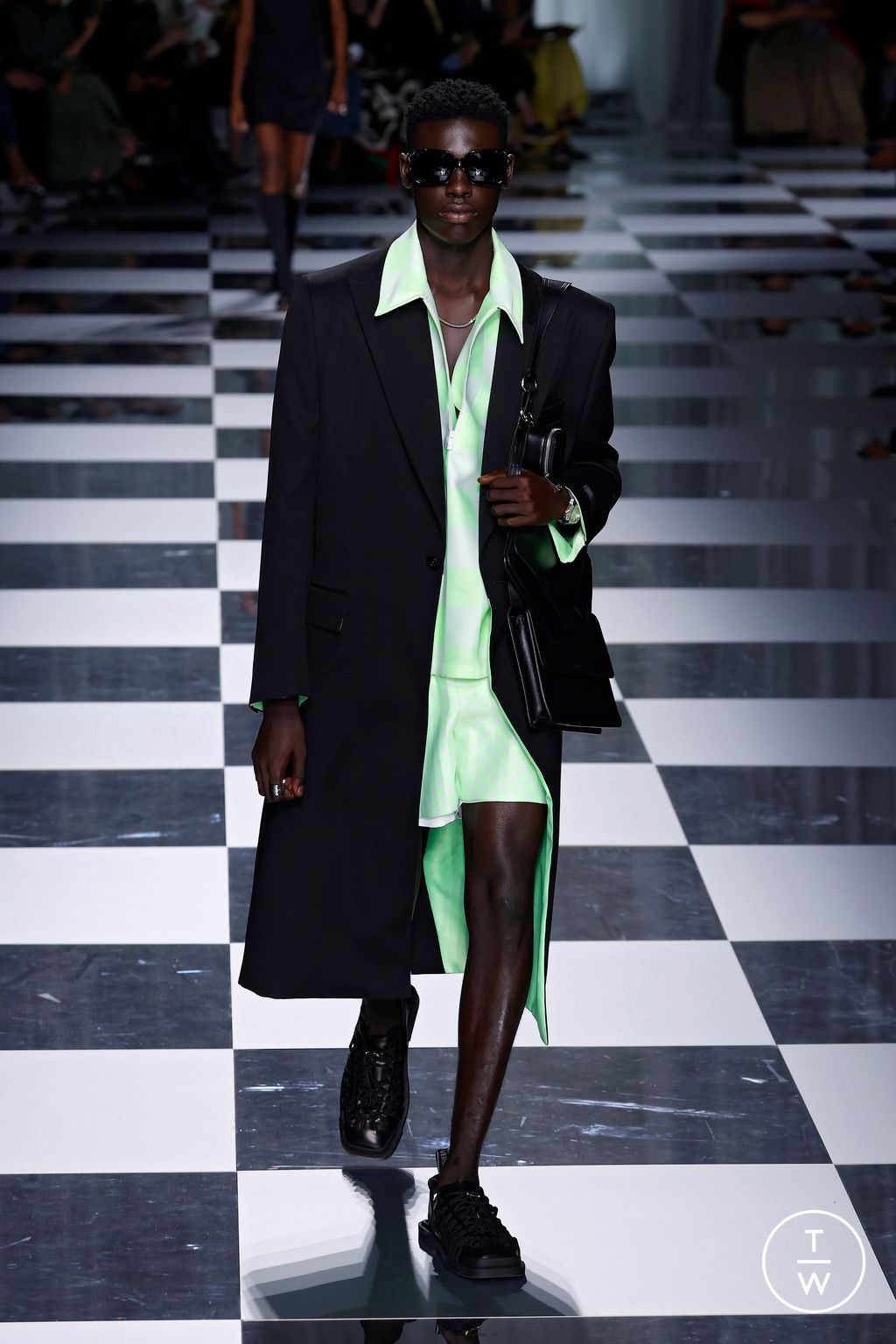 Fashion Week Milan Spring/Summer 2024 look 49 de la collection Versace womenswear