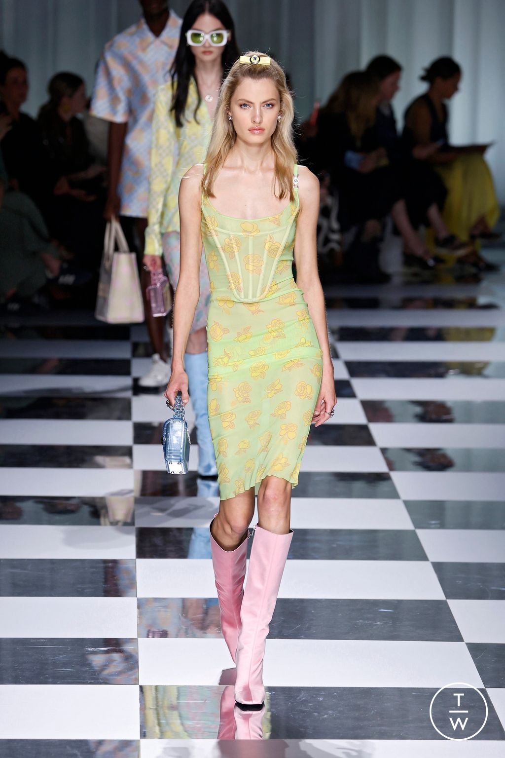 Fashion Week Milan Spring/Summer 2024 look 57 from the Versace collection womenswear