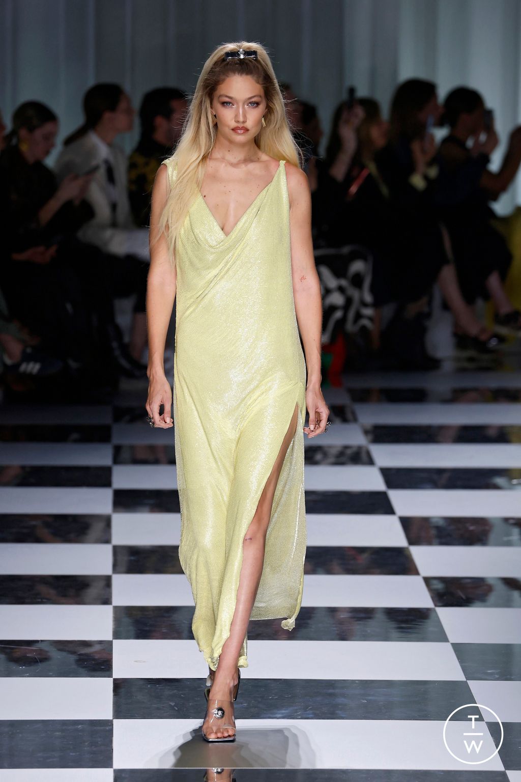 Fashion Week Milan Spring/Summer 2024 look 76 from the Versace collection womenswear