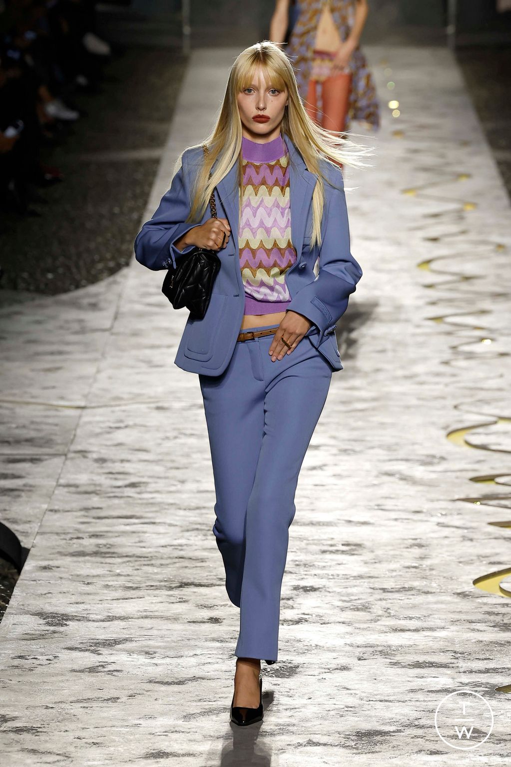 Fashion Week Milan Spring/Summer 2025 look 9 from the Versace collection womenswear