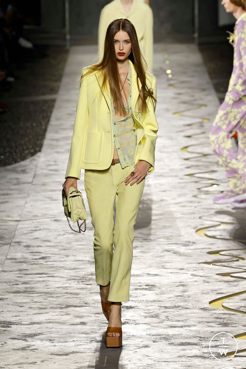 Fashion Week Milan Spring-Summer 2025 look 51 from the Versace collection womenswear