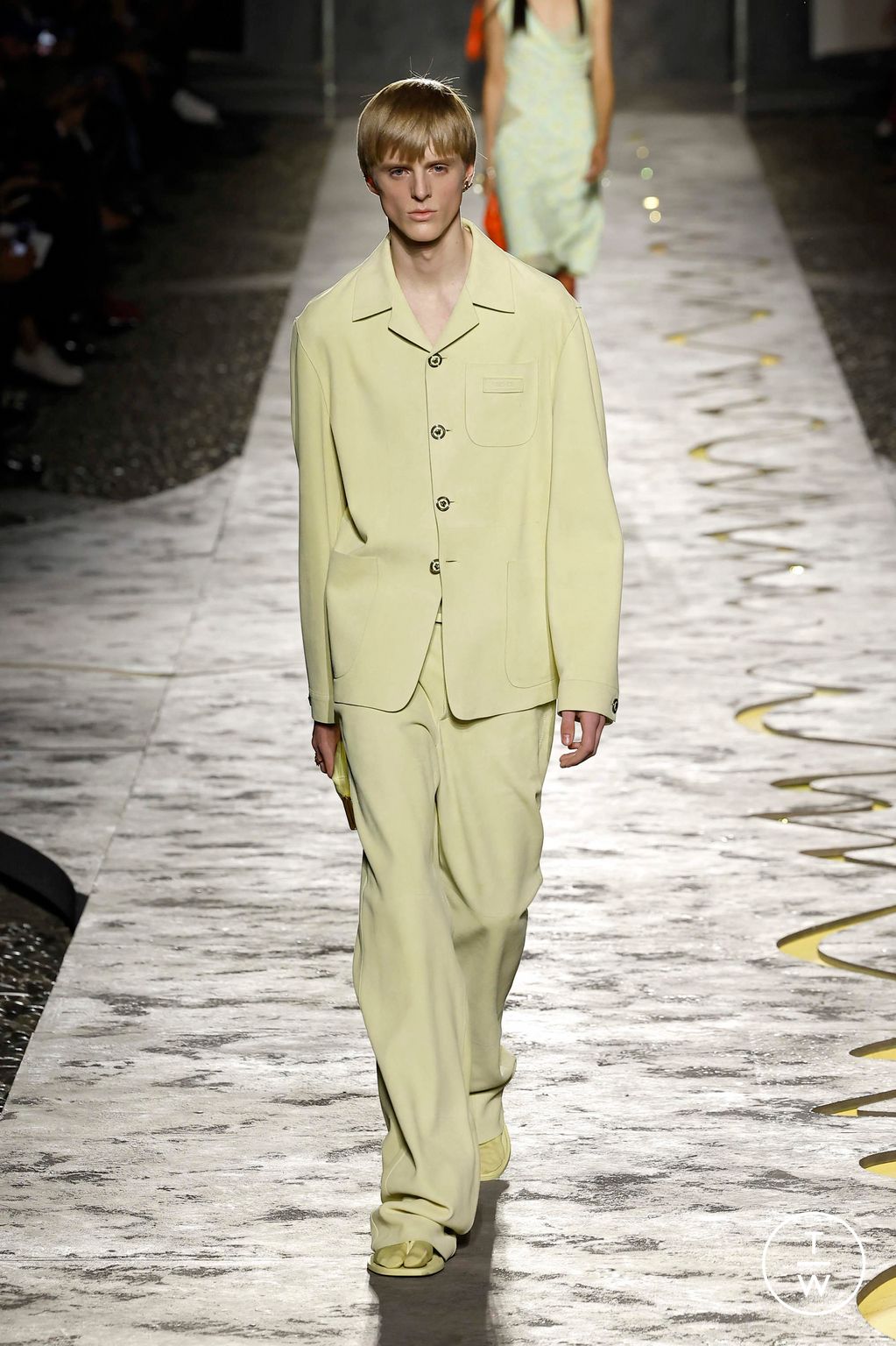 Fashion Week Milan Spring/Summer 2025 look 52 from the Versace collection womenswear