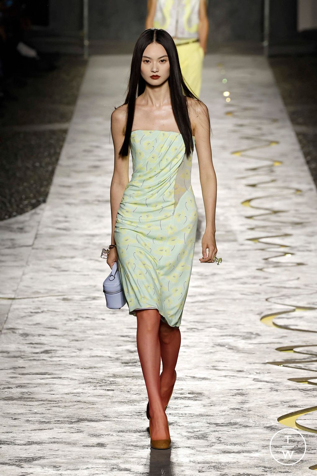 Fashion Week Milan Spring/Summer 2025 look 55 from the Versace collection womenswear