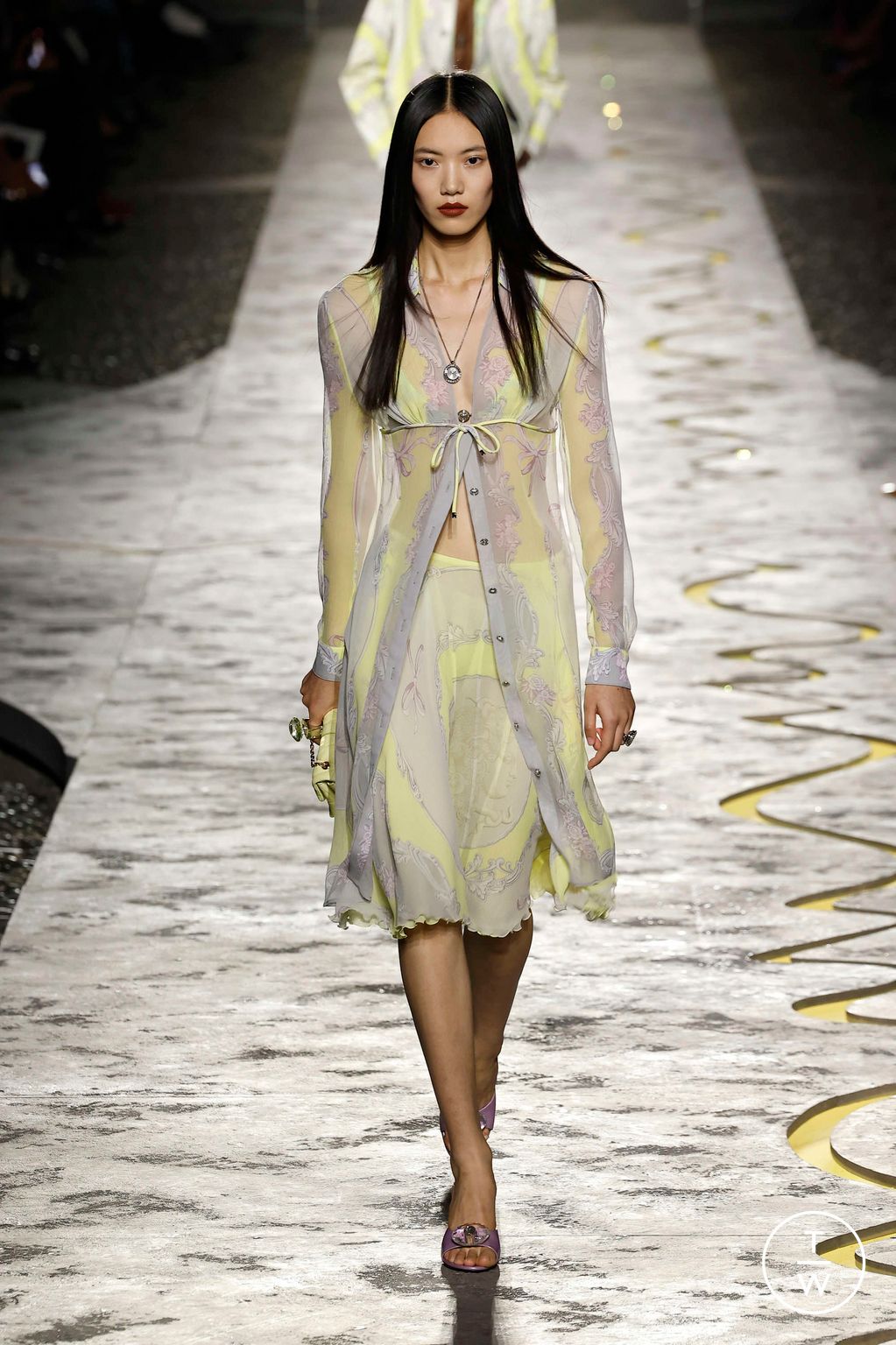 Fashion Week Milan Spring/Summer 2025 look 59 from the Versace collection womenswear