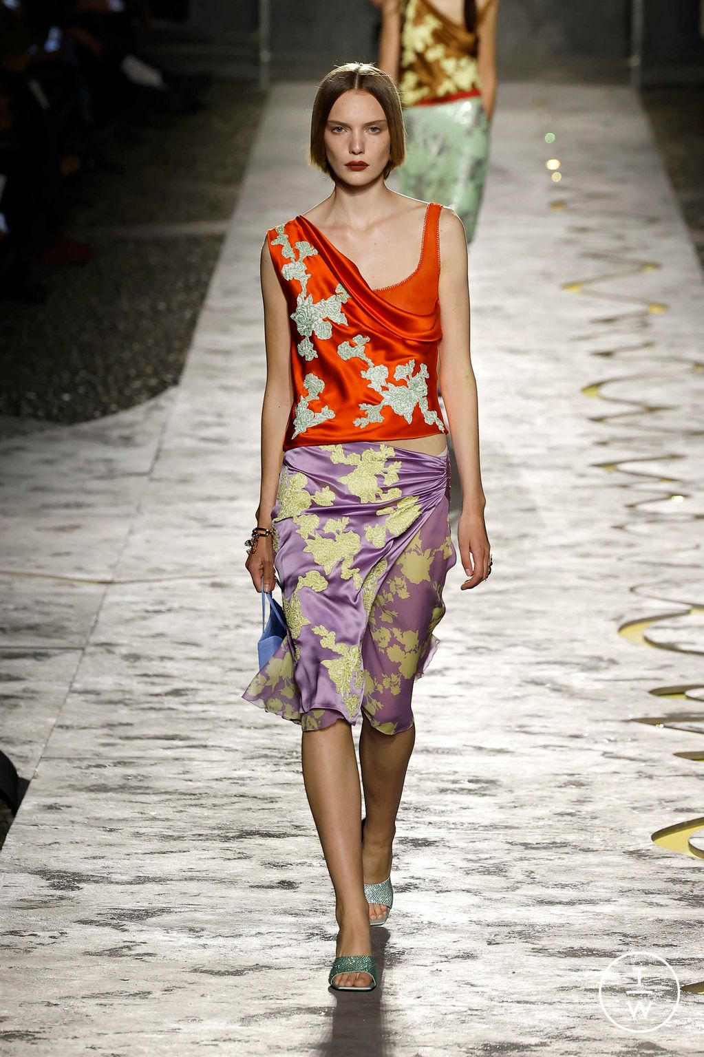 Fashion Week Milan Spring/Summer 2025 look 62 from the Versace collection womenswear
