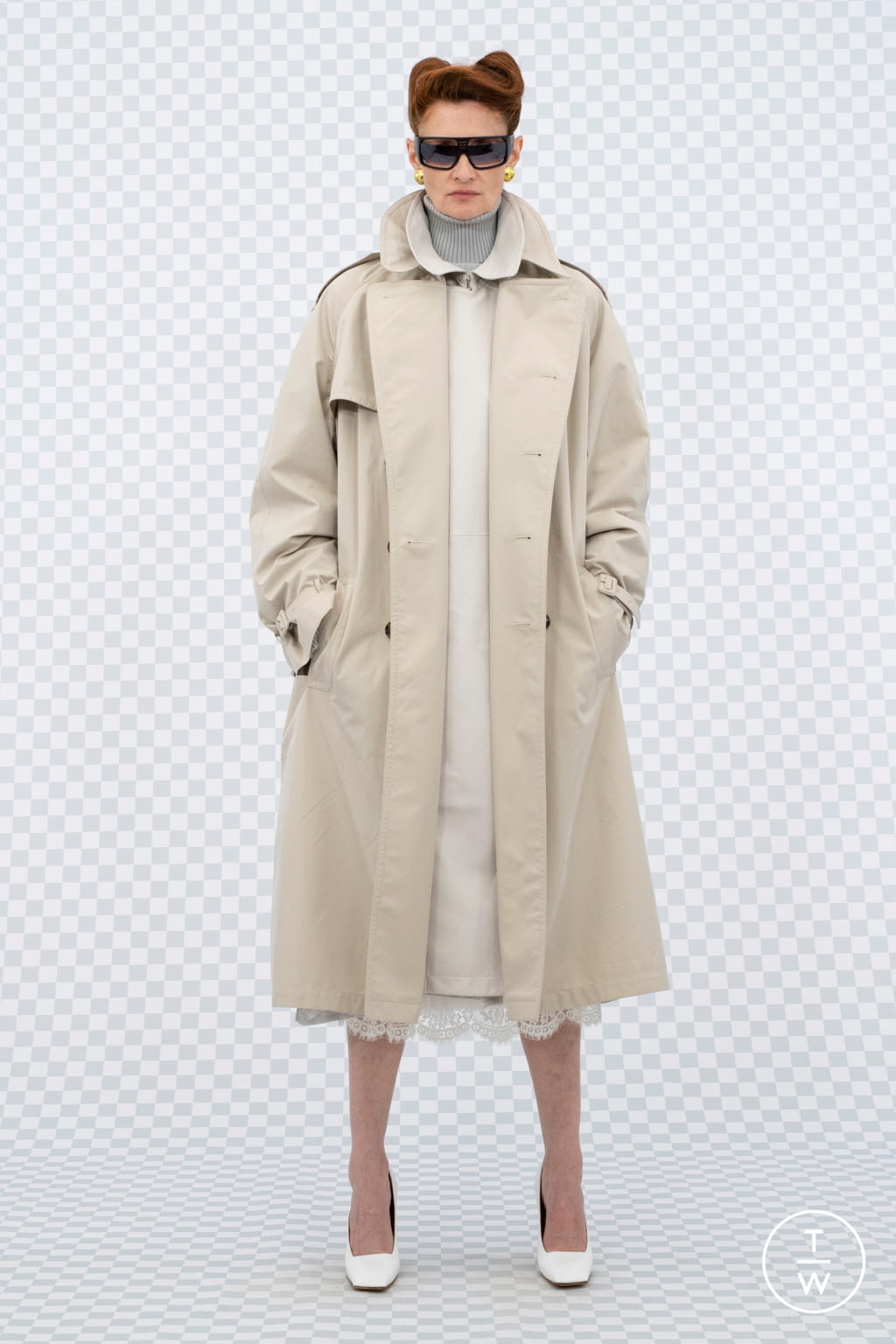 Fashion Week Paris Spring/Summer 2022 look 47 from the VETEMENTS collection 女装