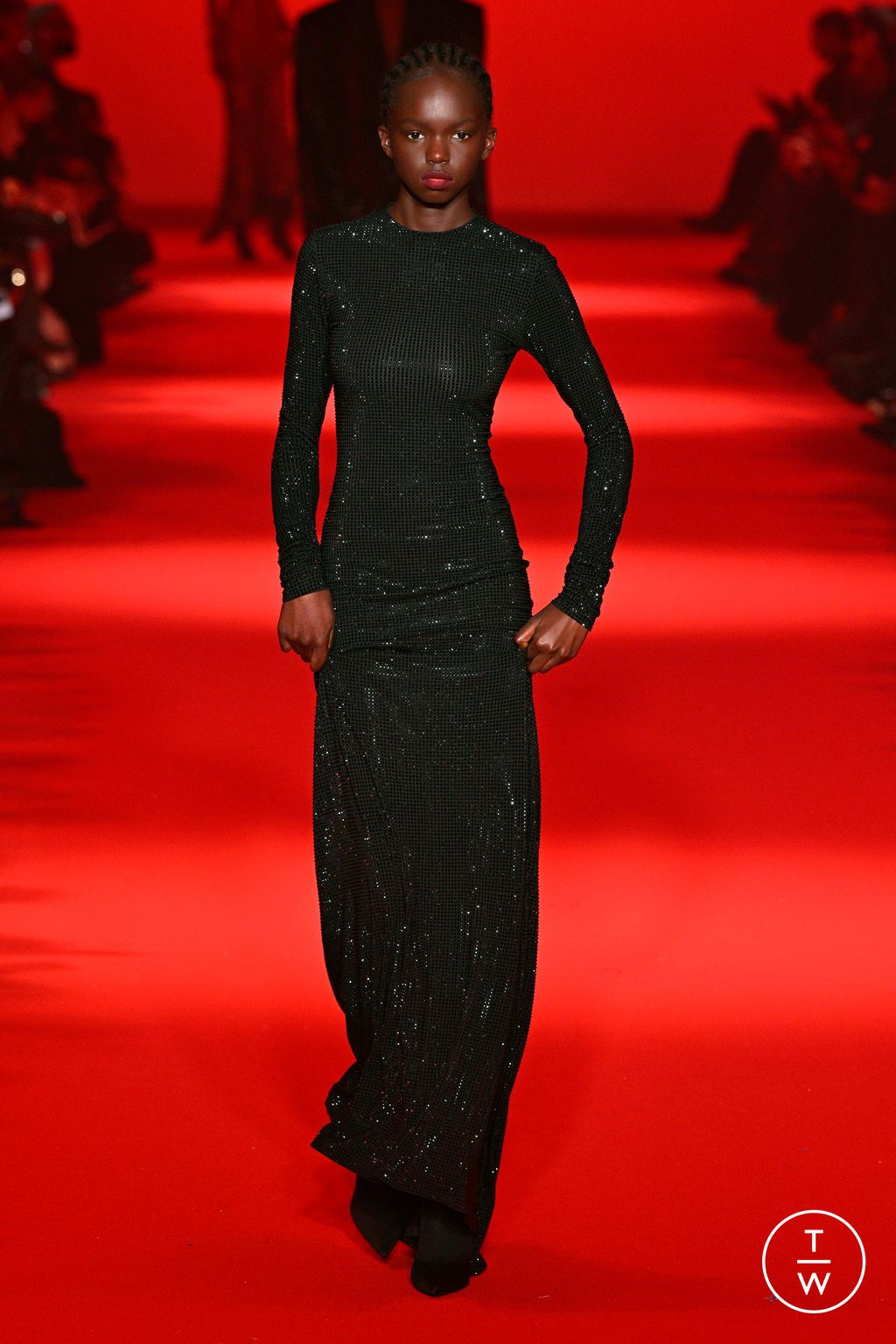 Fashion Week Paris Fall/Winter 2024 look 77 de la collection VETEMENTS womenswear