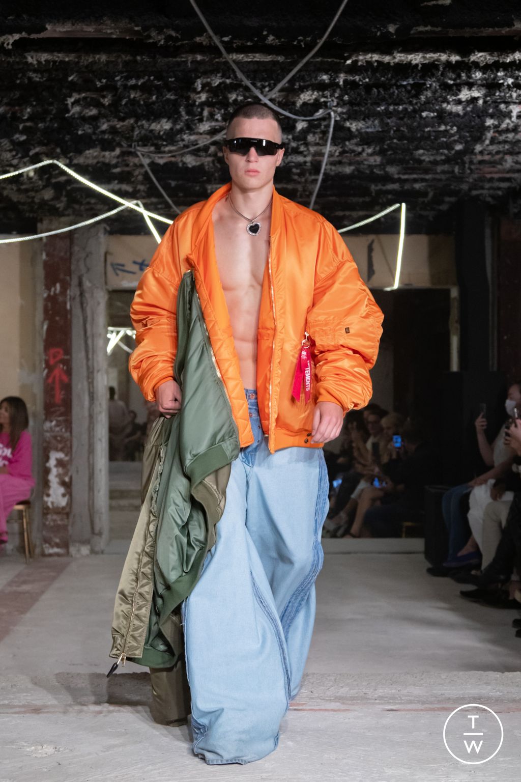 Fashion Week Paris Spring/Summer 2023 look 20 from the VETEMENTS collection womenswear