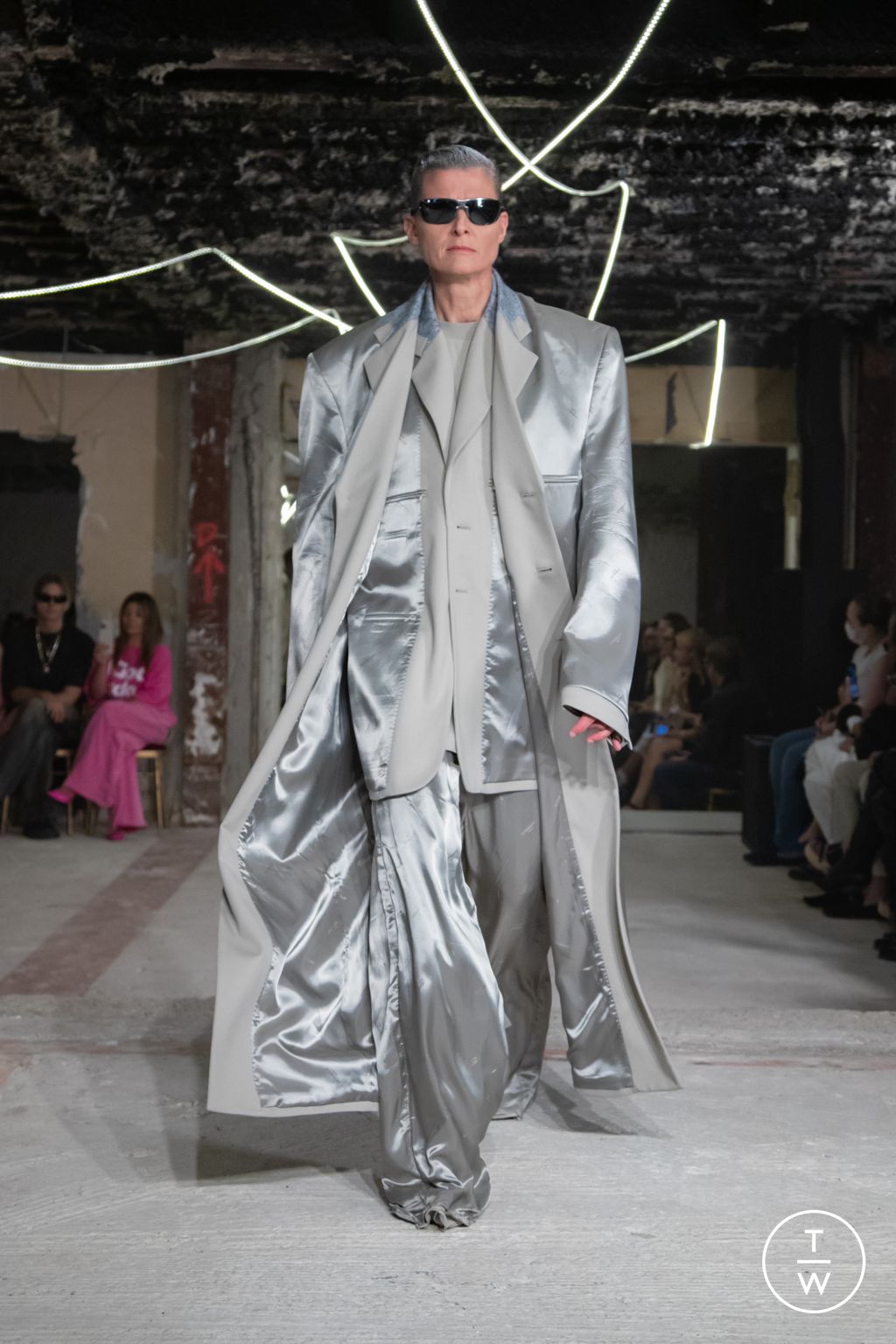 Fashion Week Paris Spring/Summer 2023 look 49 from the VETEMENTS collection womenswear