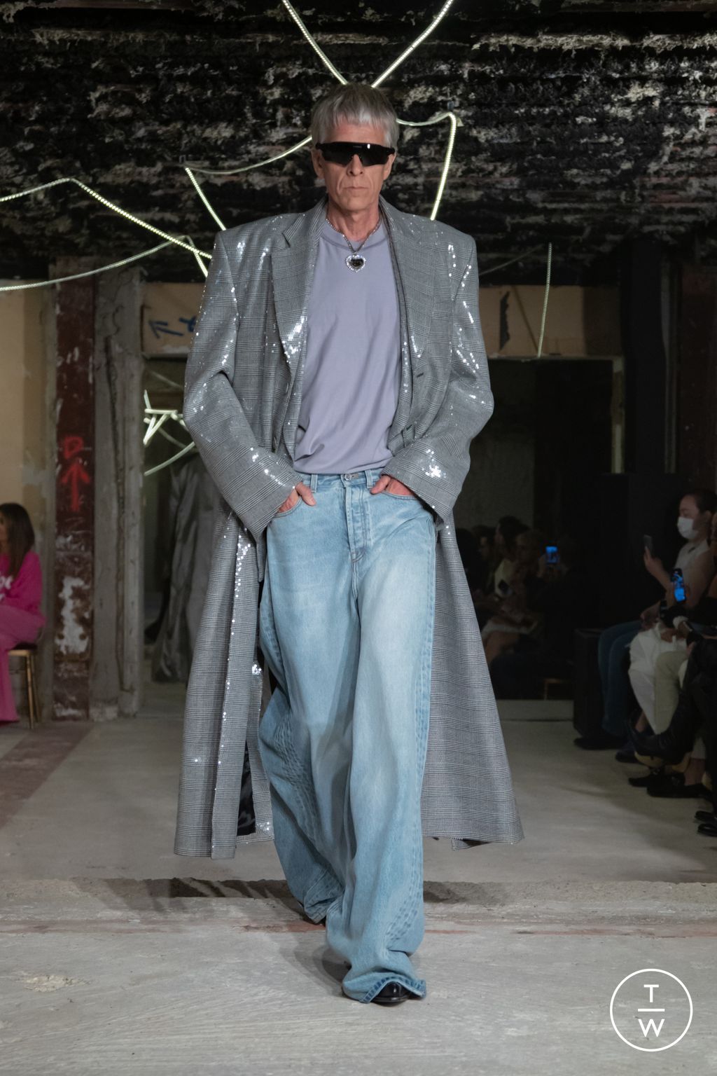 Fashion Week Paris Spring/Summer 2023 look 51 from the VETEMENTS collection womenswear