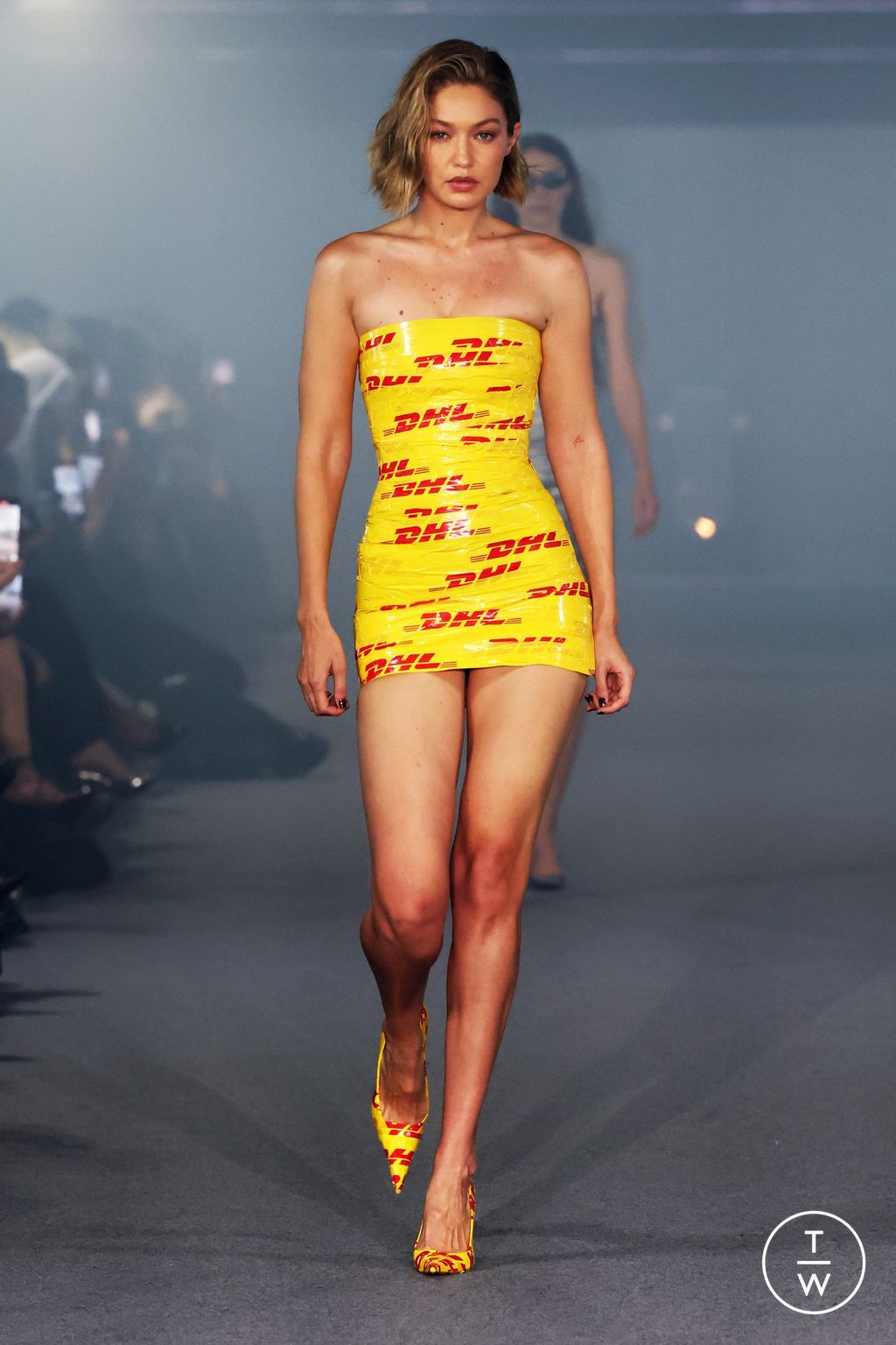 Fashion Week Paris Spring-Summer 2025 look 3 from the VETEMENTS collection womenswear