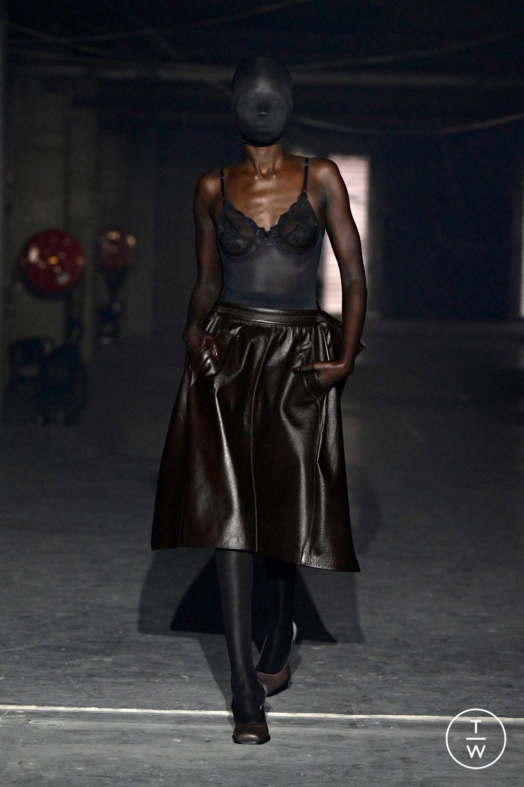 Fashion Week Paris Spring/Summer 2026 look 40 de la collection VETEMENTS womenswear