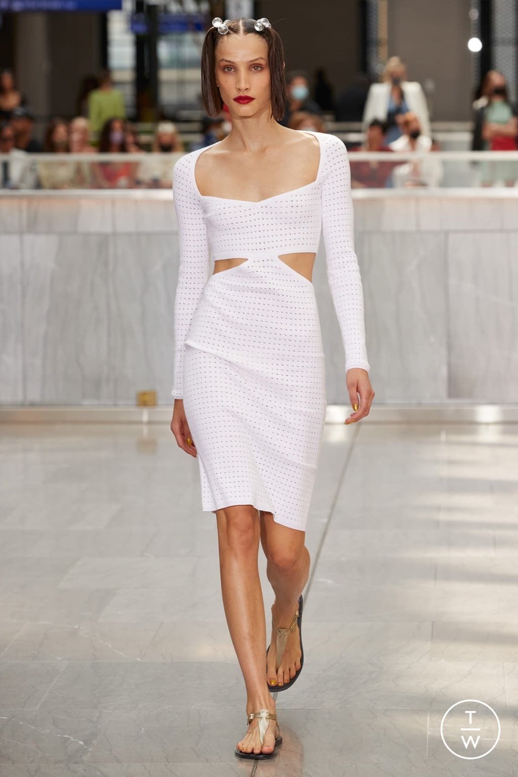 Fashion Week New York Spring/Summer 2022 look 14 from the VICTOR GLEMAUD collection womenswear