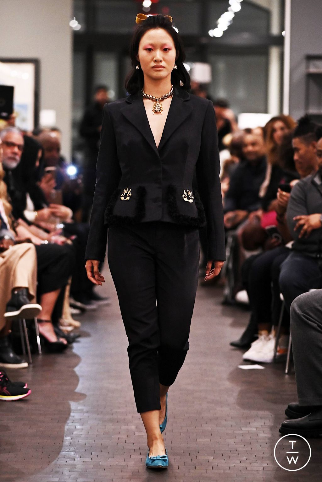Fashion Week New York Fall/Winter 2023 look 3 from the Victor De Souza collection womenswear