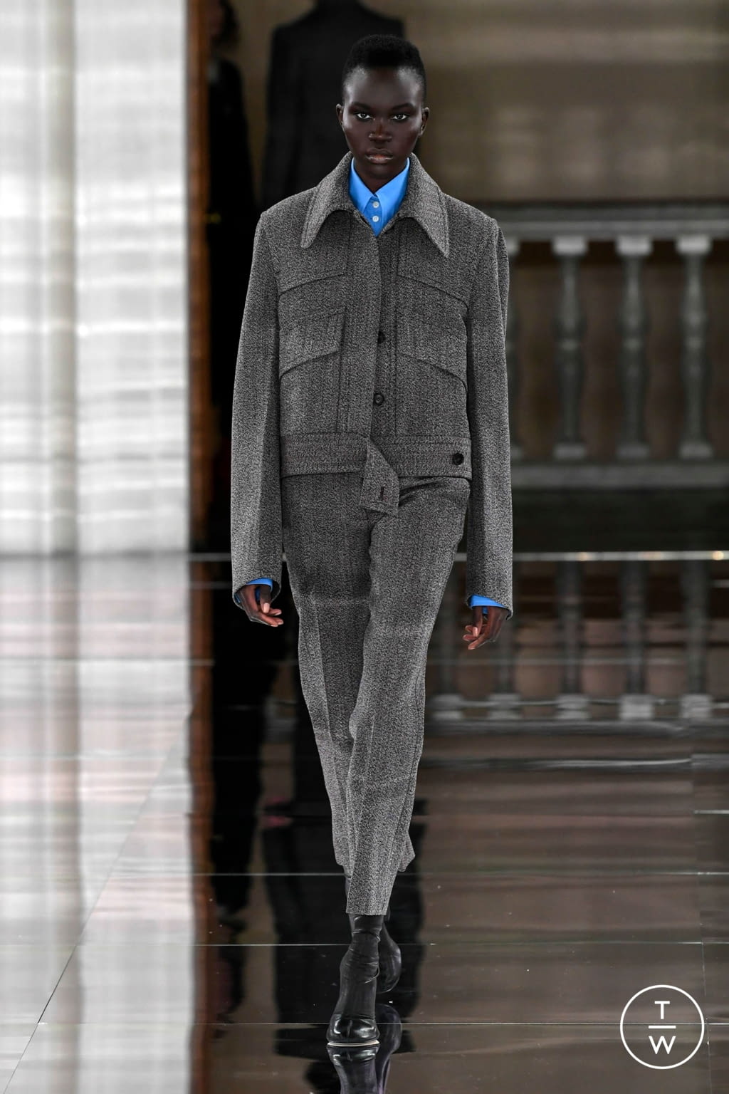 Fashion Week London Fall/Winter 2020 look 21 from the Victoria Beckham collection womenswear
