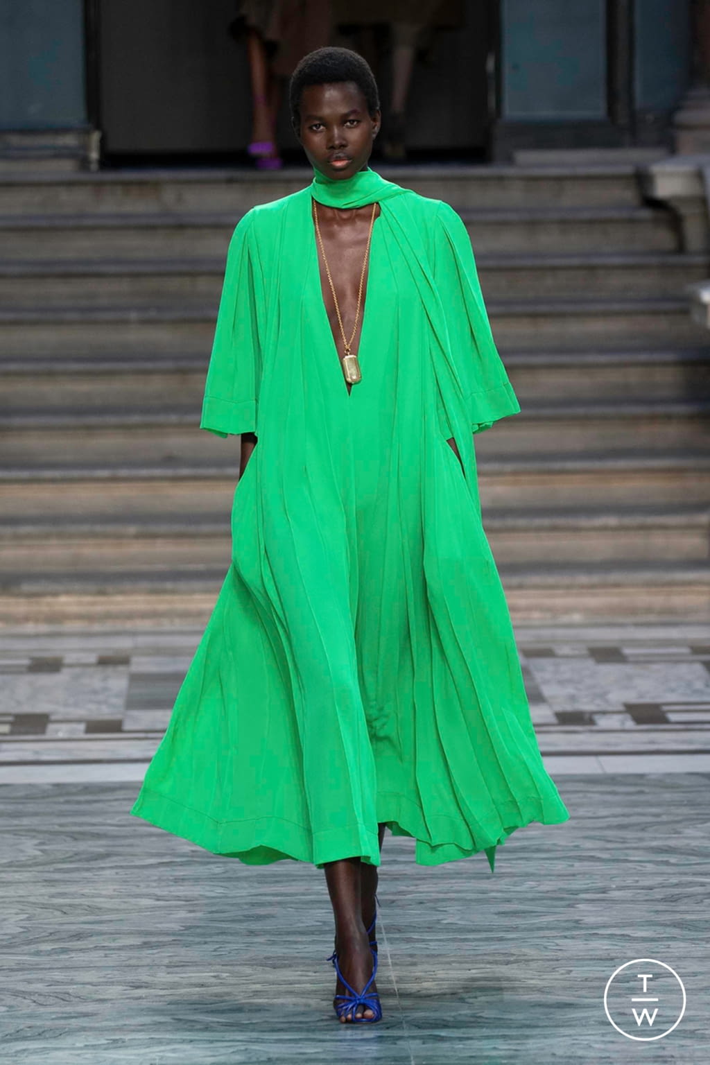 Fashion Week London Spring/Summer 2020 look 10 from the Victoria Beckham collection womenswear